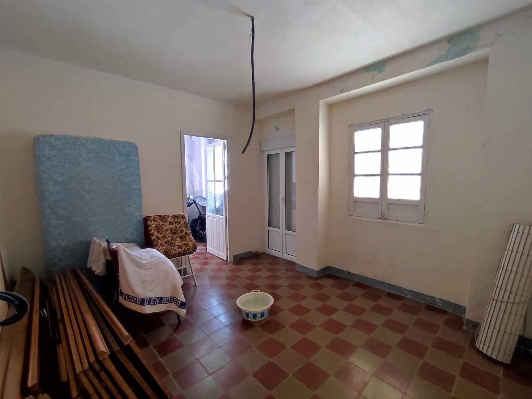 For sale of house in Morón de la Frontera