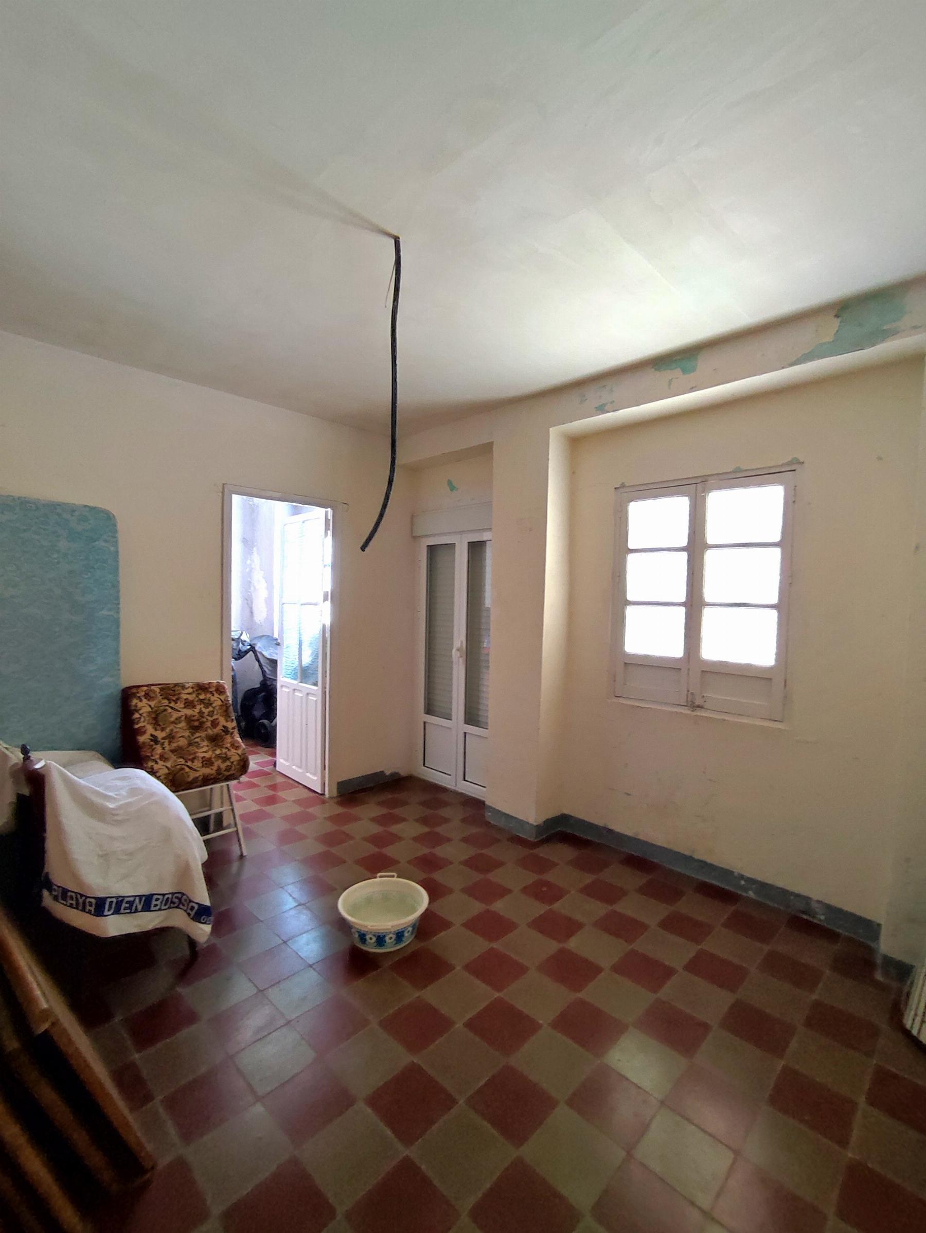 For sale of house in Morón de la Frontera