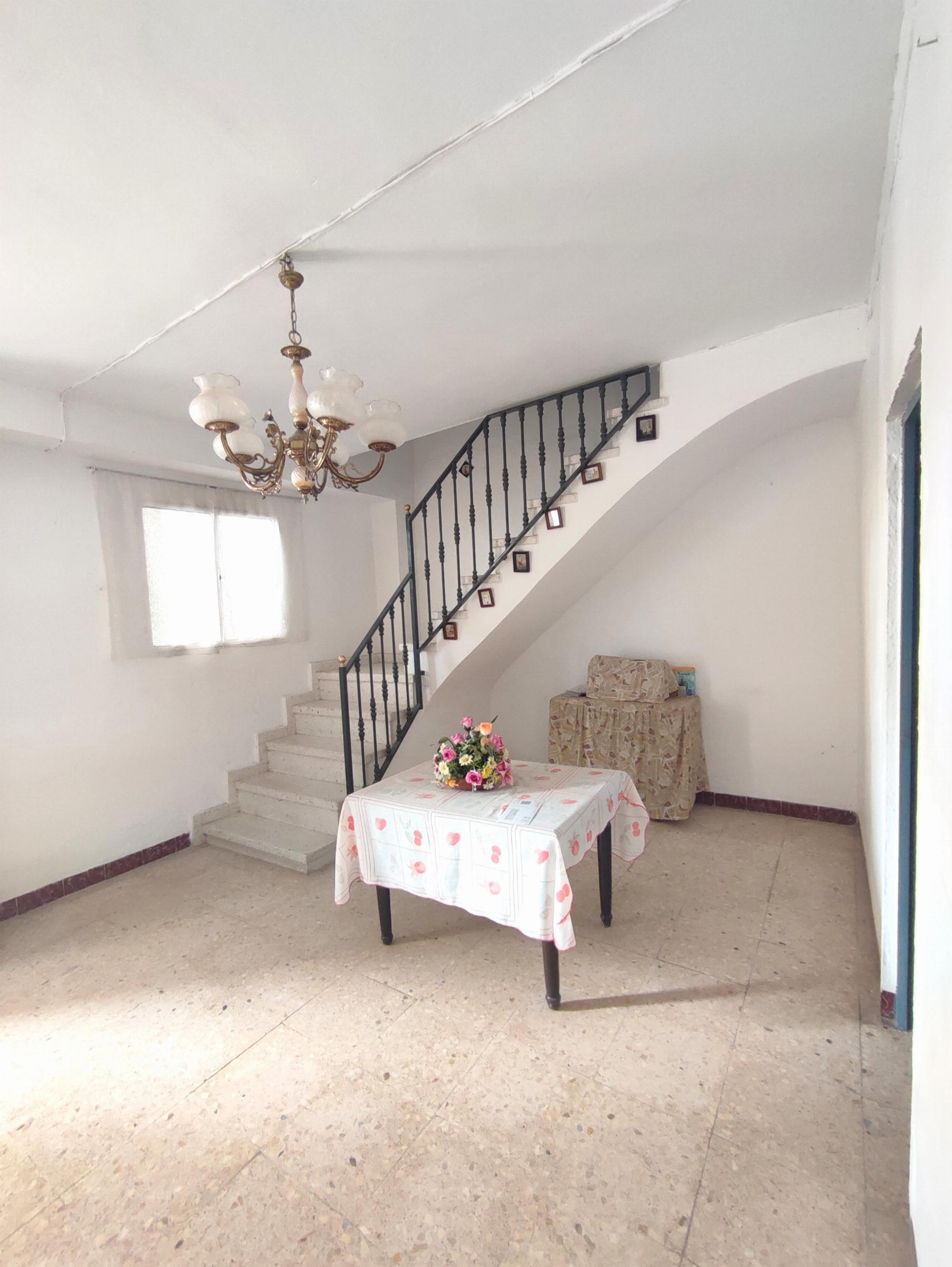 For sale of house in Morón de la Frontera