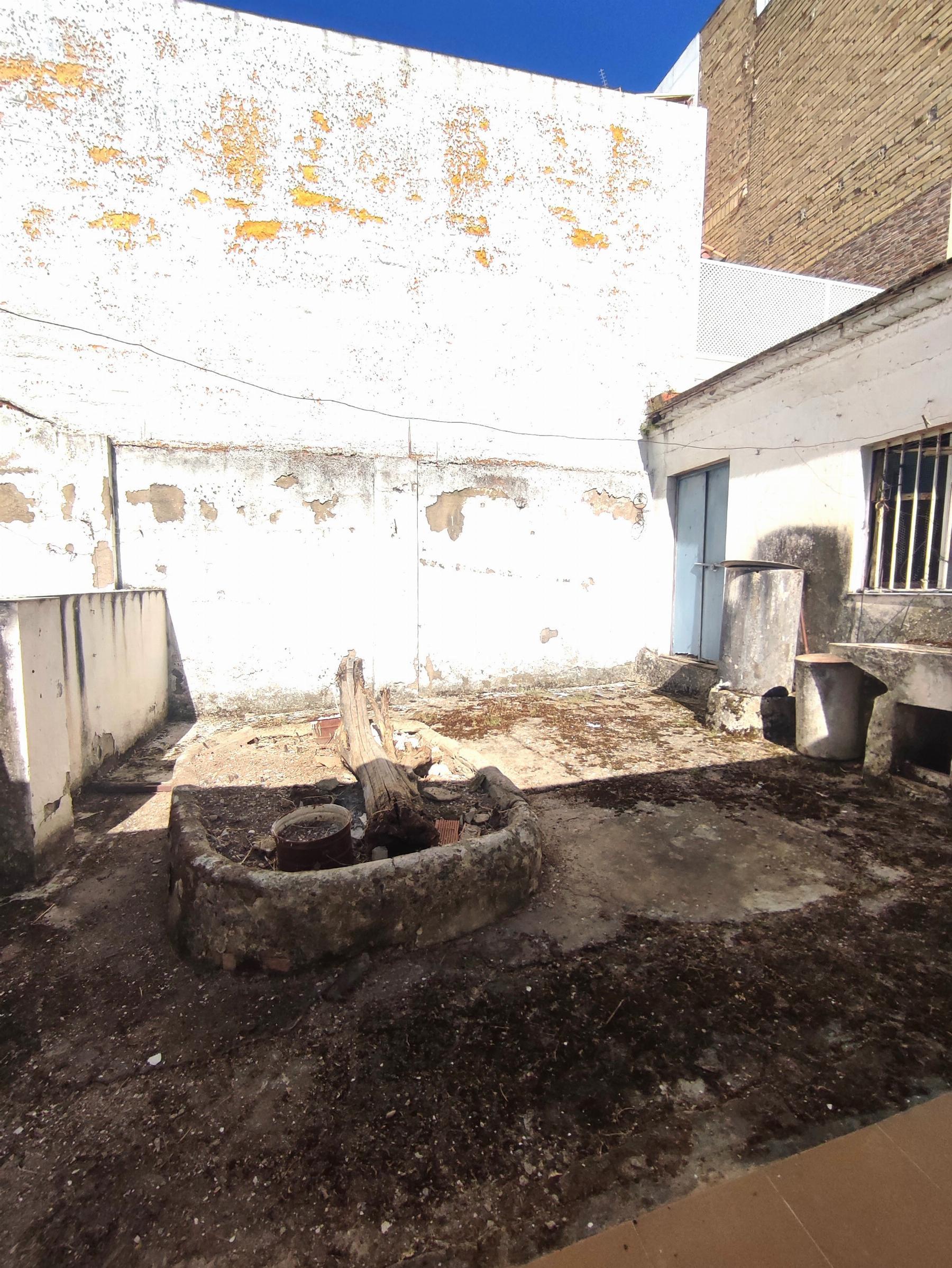 For sale of house in Morón de la Frontera