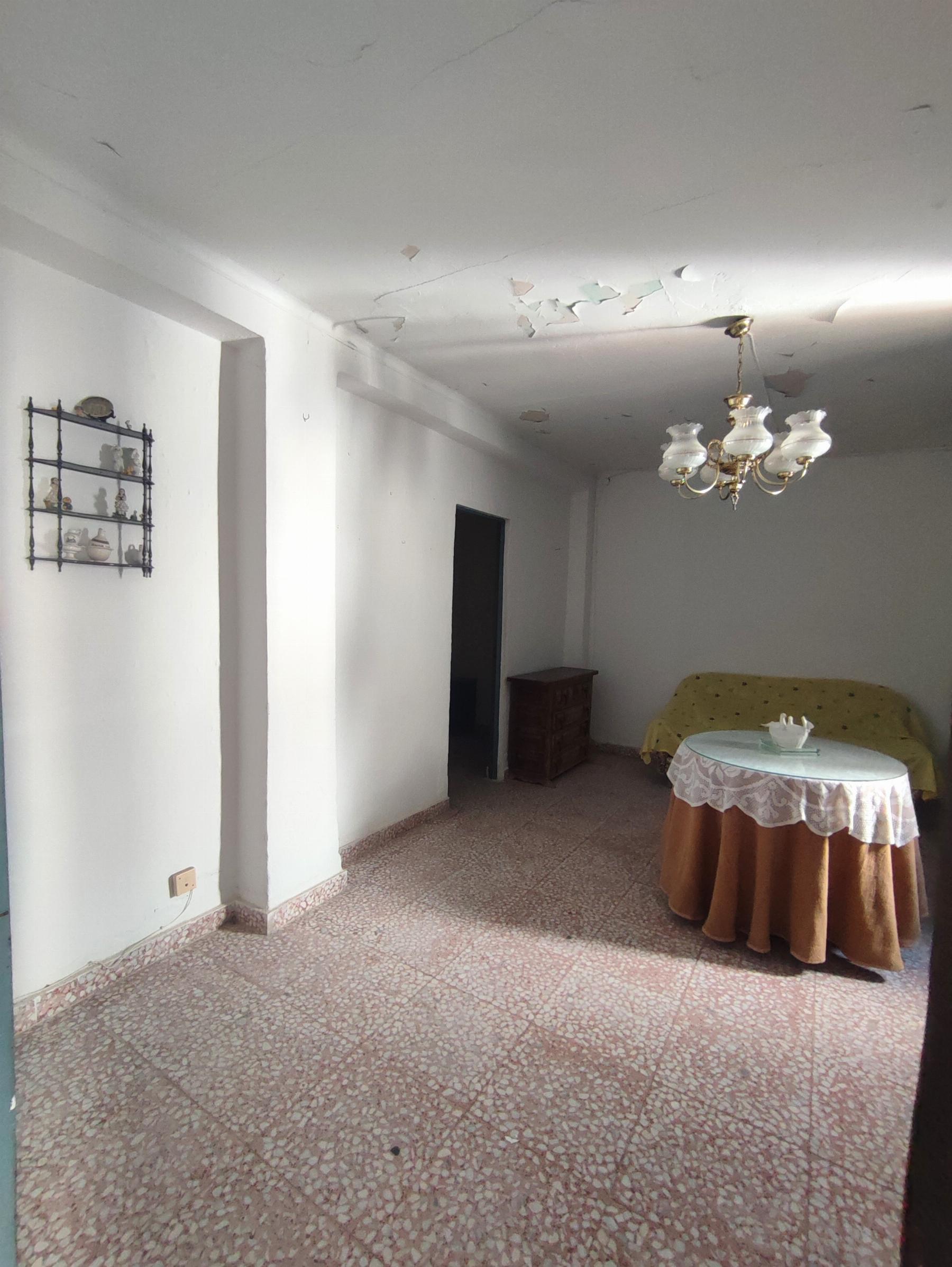 For sale of house in Morón de la Frontera