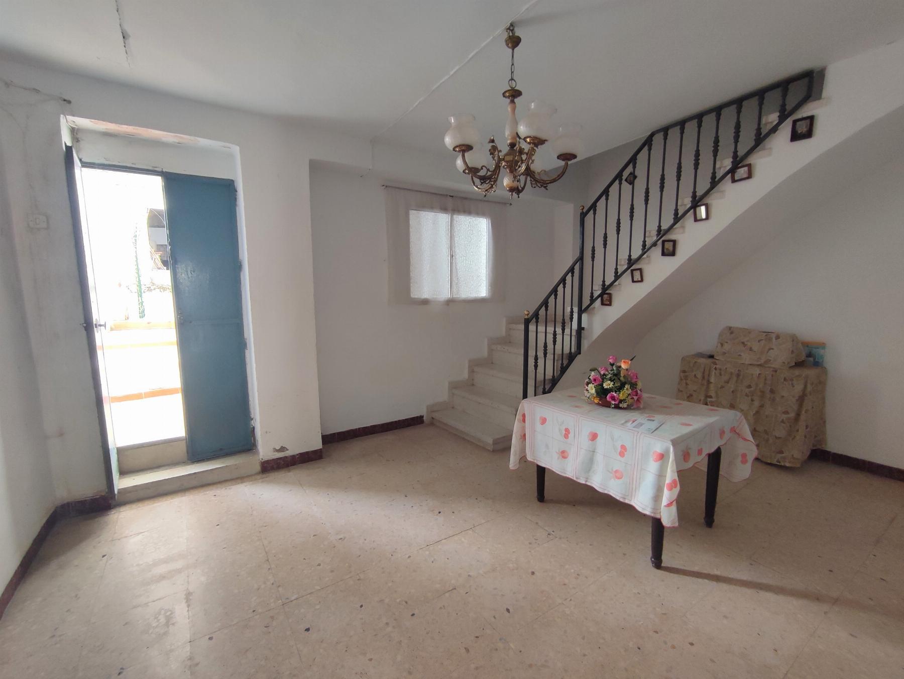 For sale of house in Morón de la Frontera