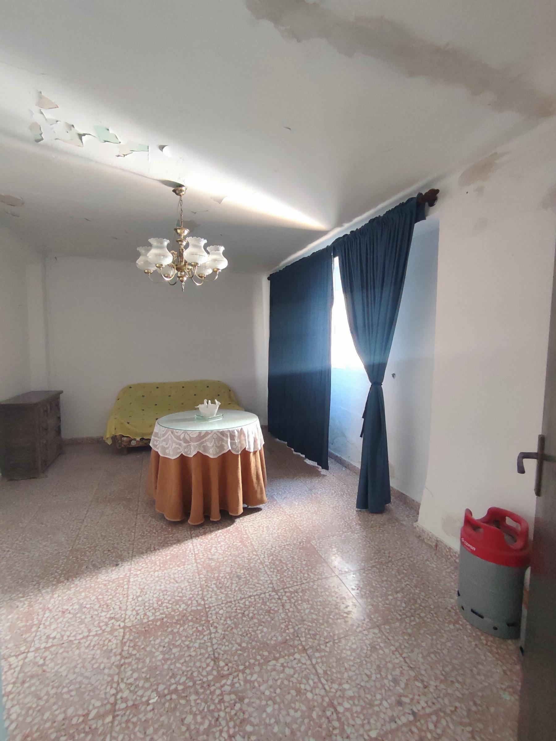 For sale of house in Morón de la Frontera