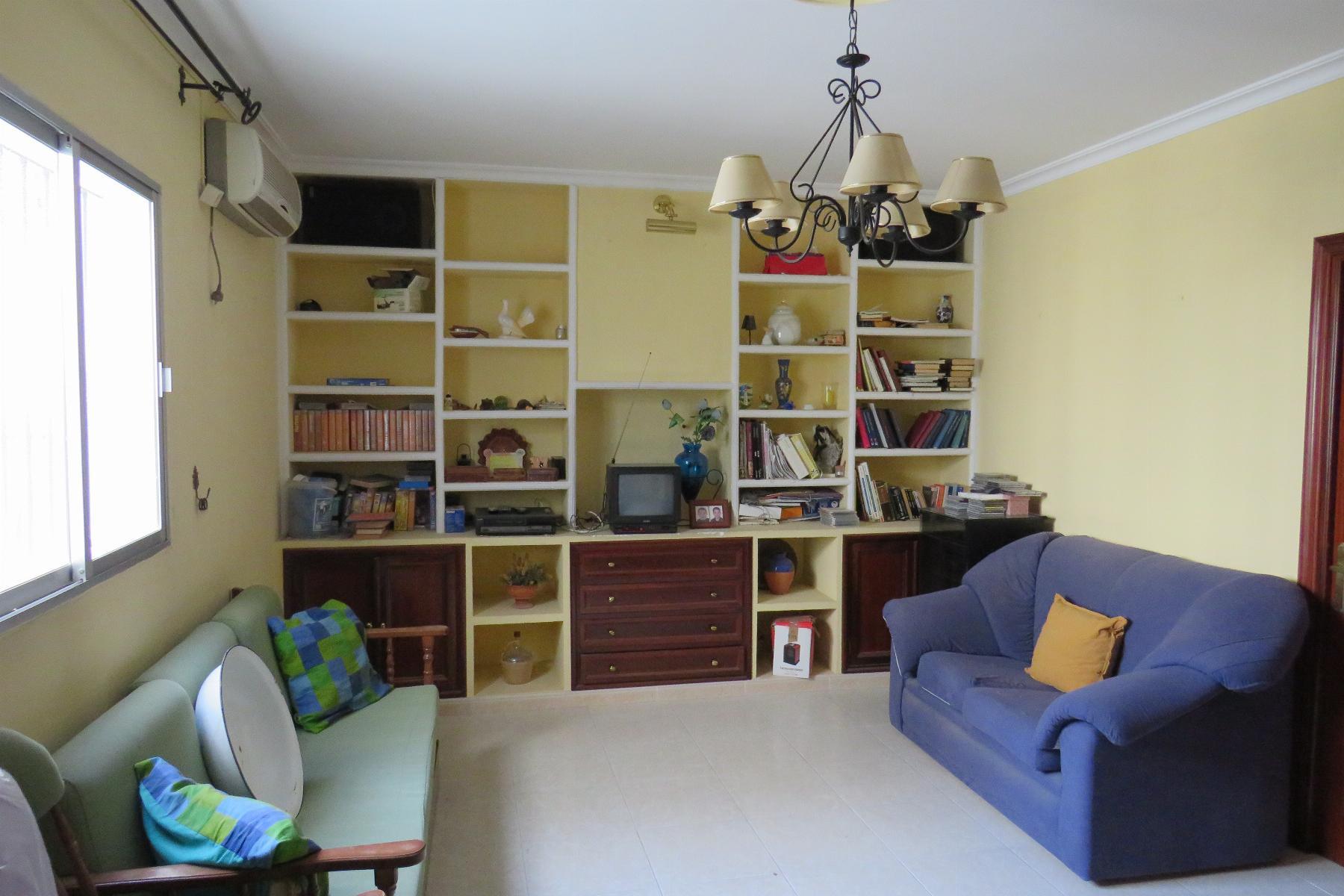 For sale of house in Morón de la Frontera