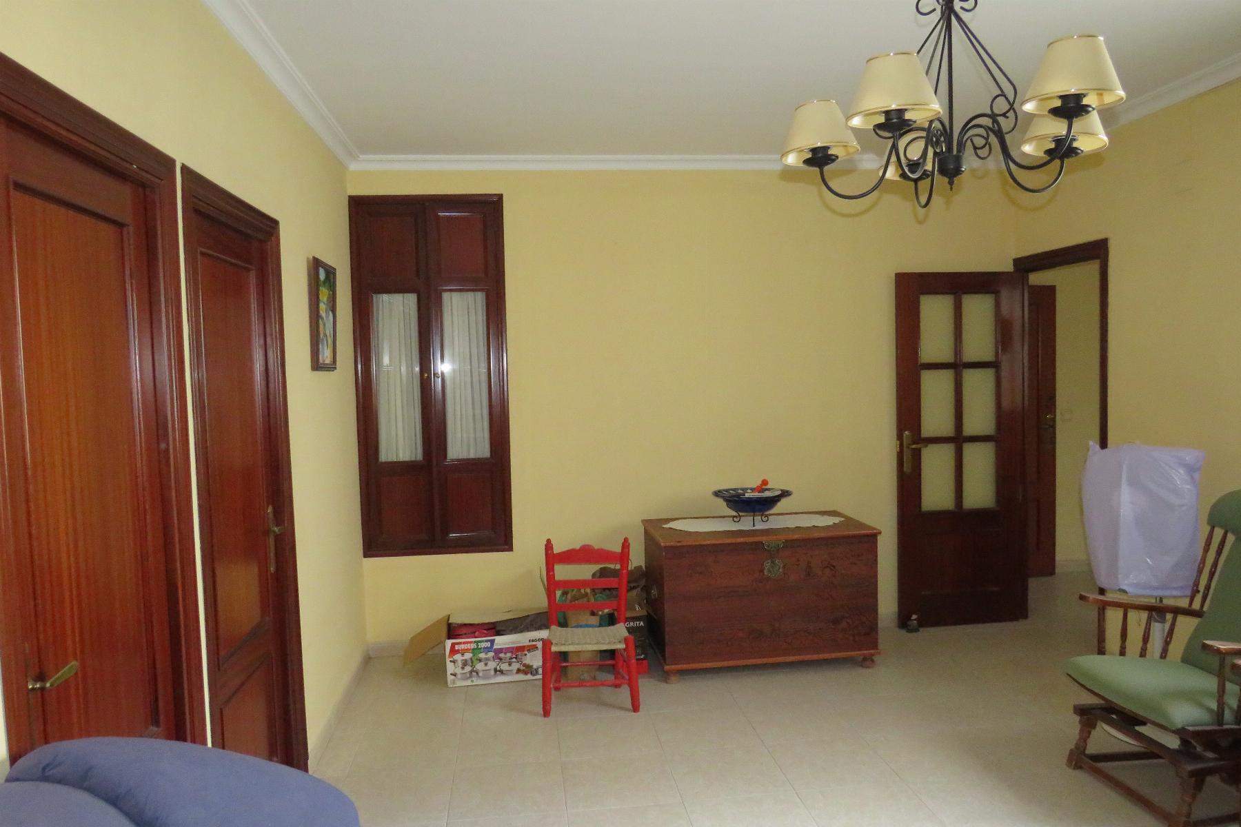 For sale of house in Morón de la Frontera