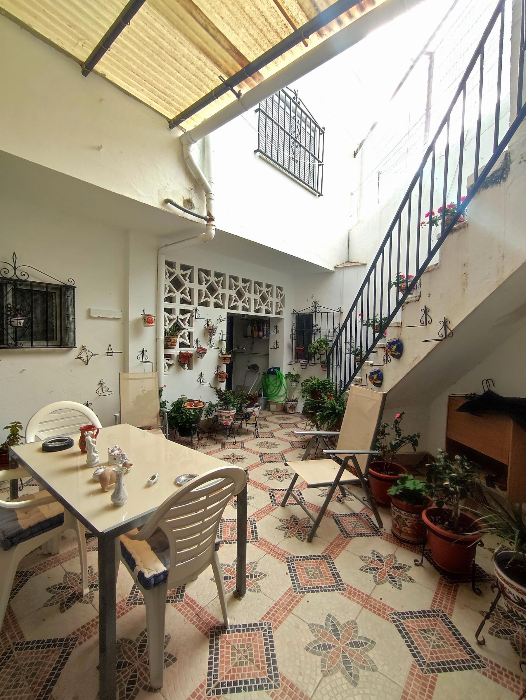 For sale of house in Morón de la Frontera