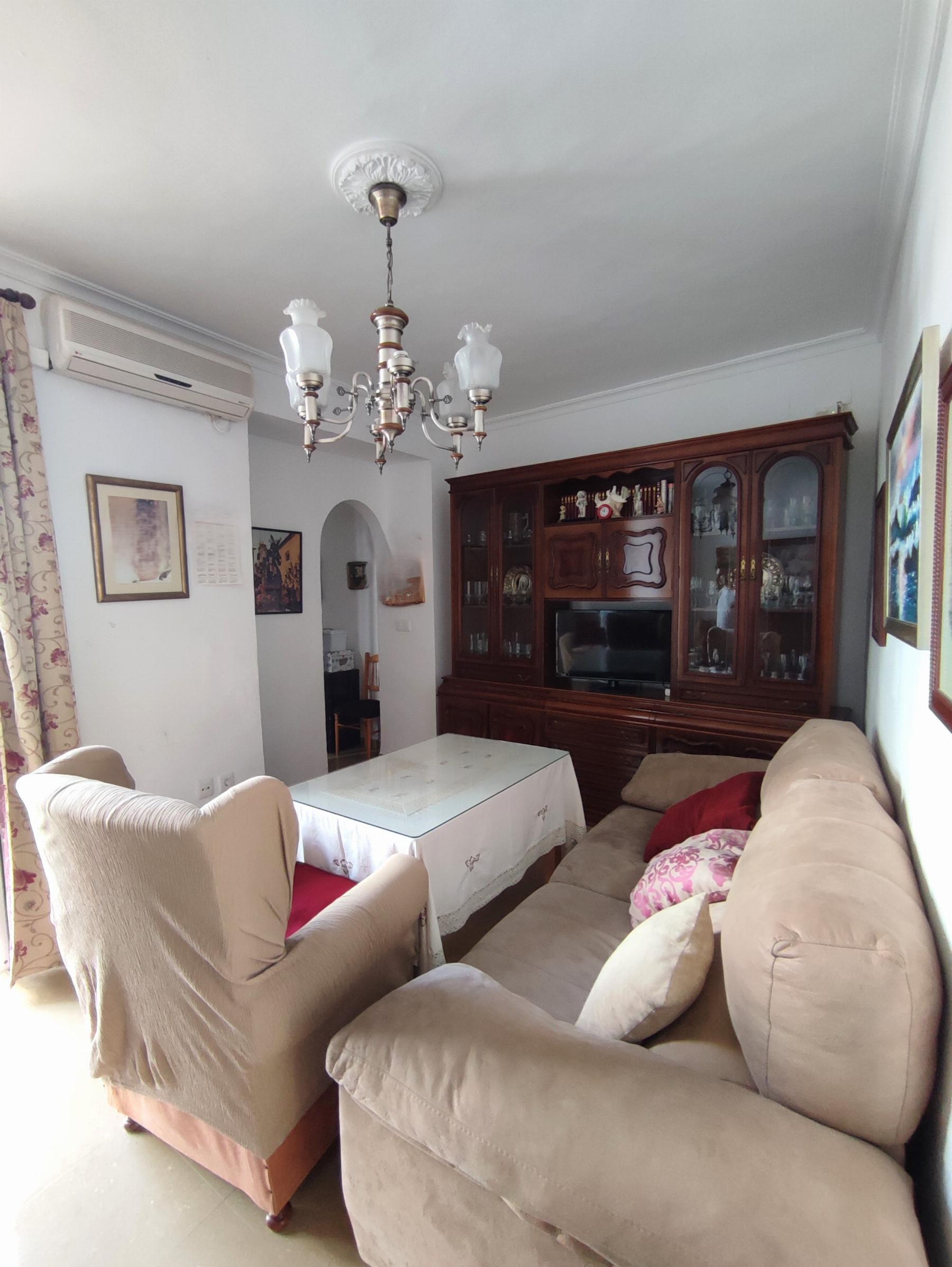For sale of house in Morón de la Frontera