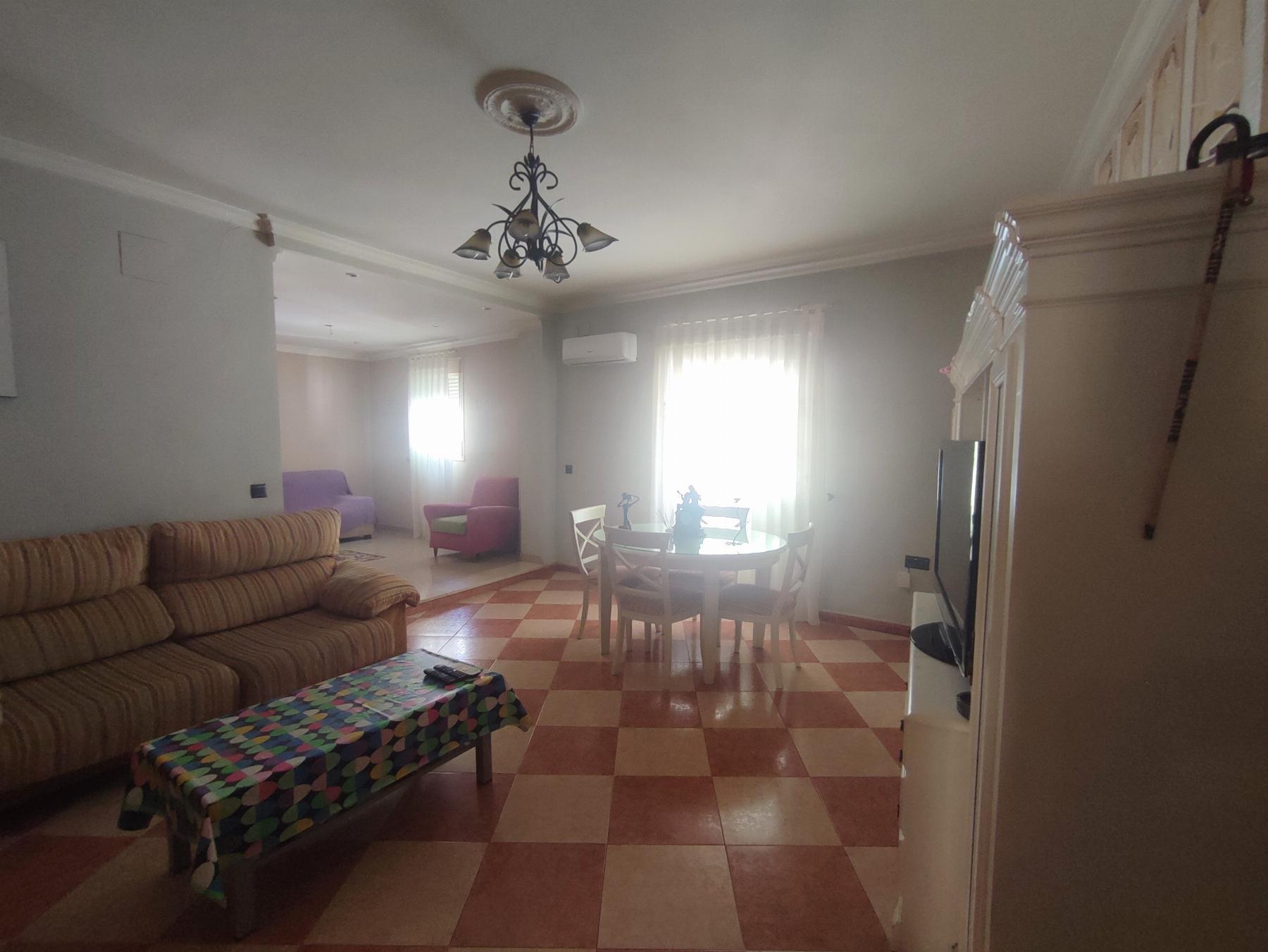 For sale of house in Écija