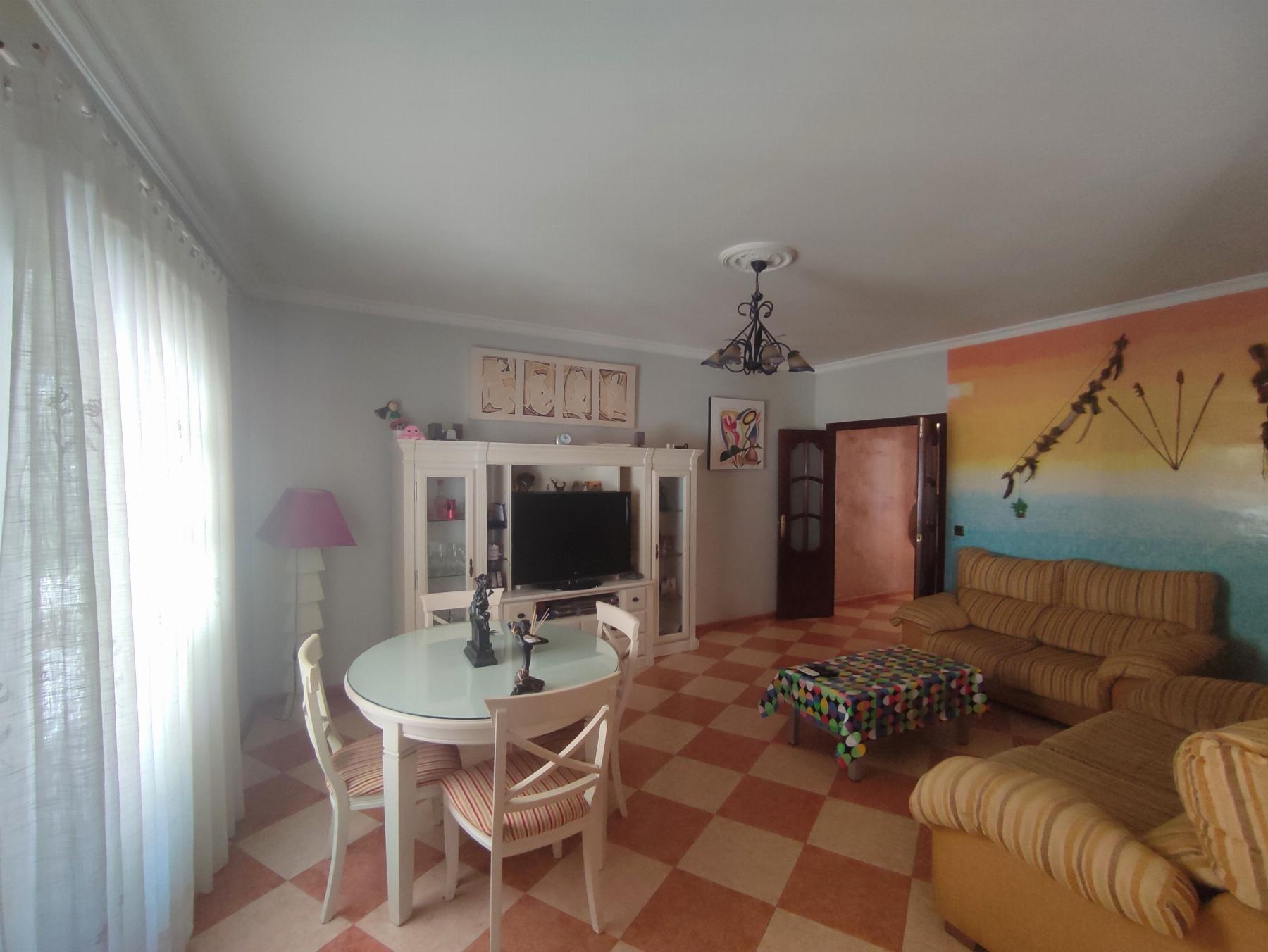 For sale of house in Écija