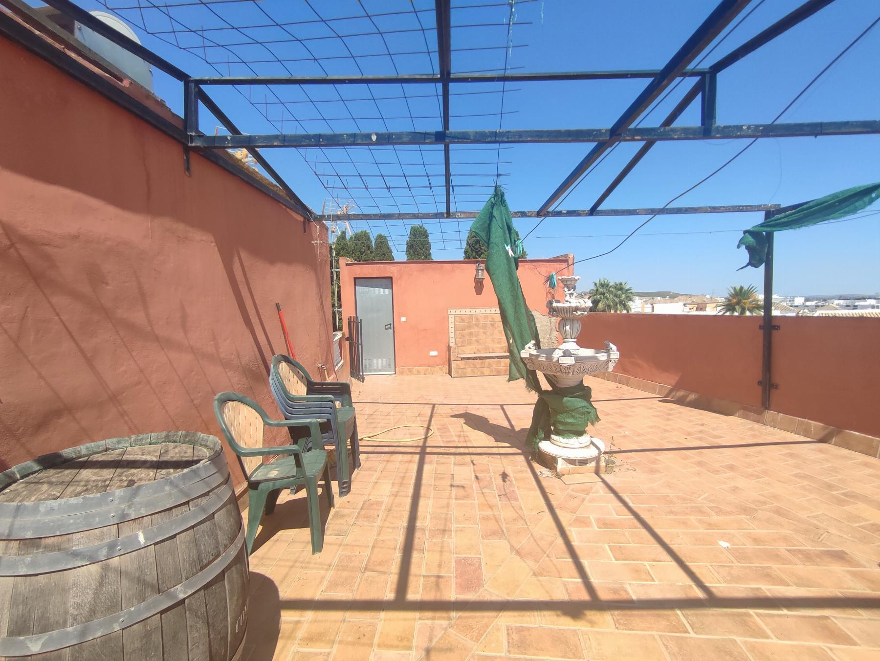 For sale of house in Écija