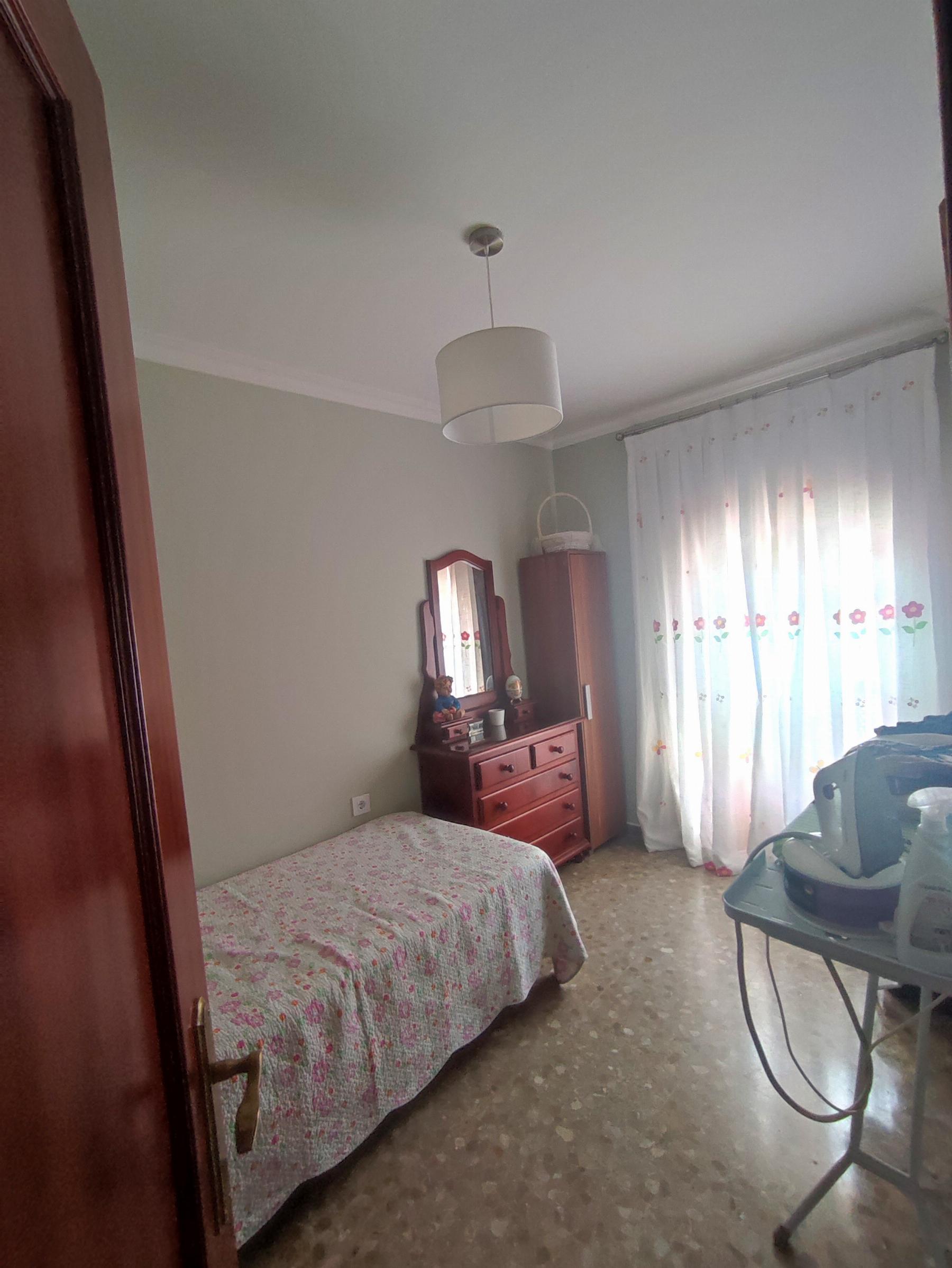 For sale of flat in Morón de la Frontera