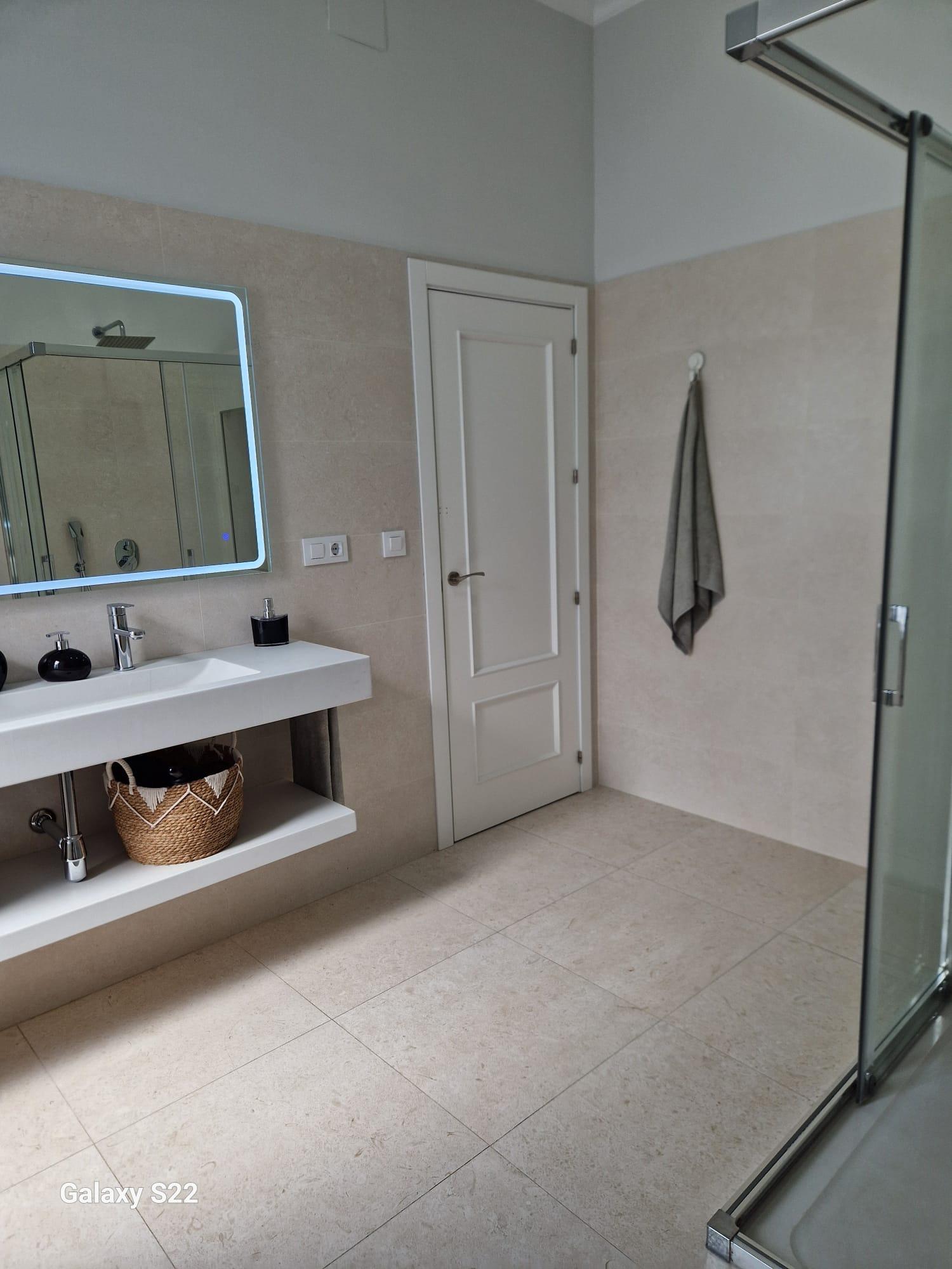 For sale of flat in Morón de la Frontera