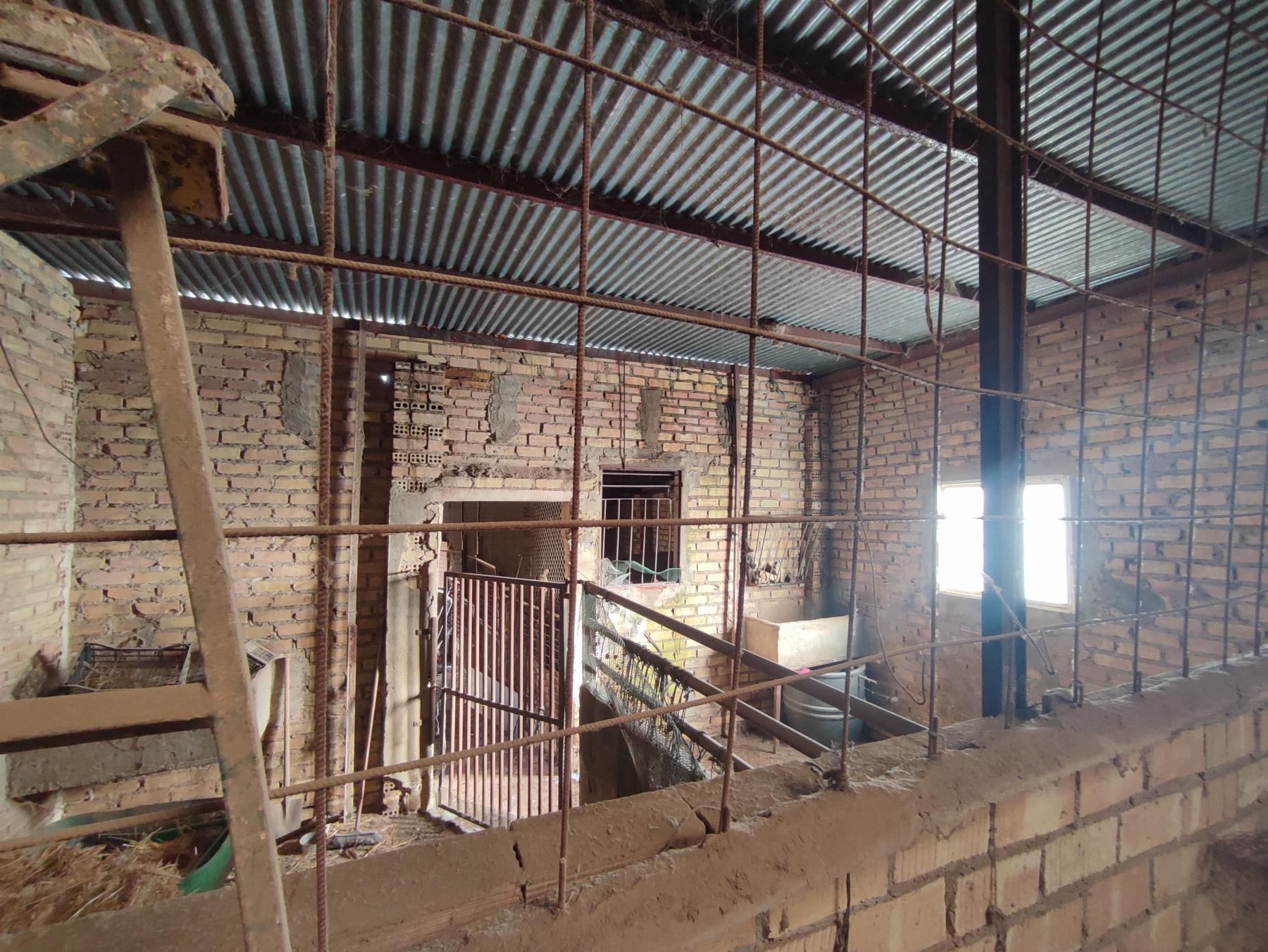 For sale of rural property in Morón de la Frontera