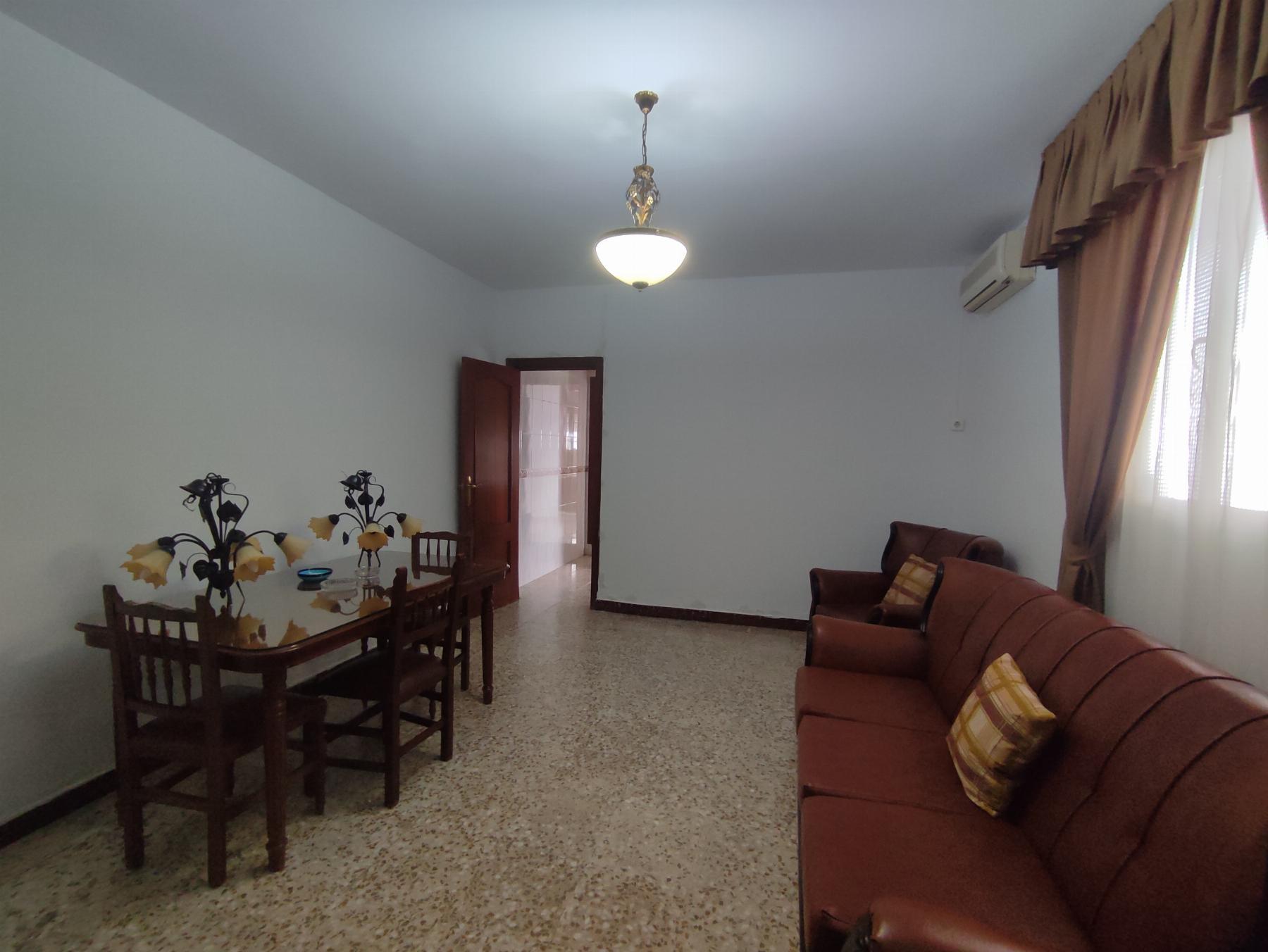 Venta de casa en Morón de la Frontera