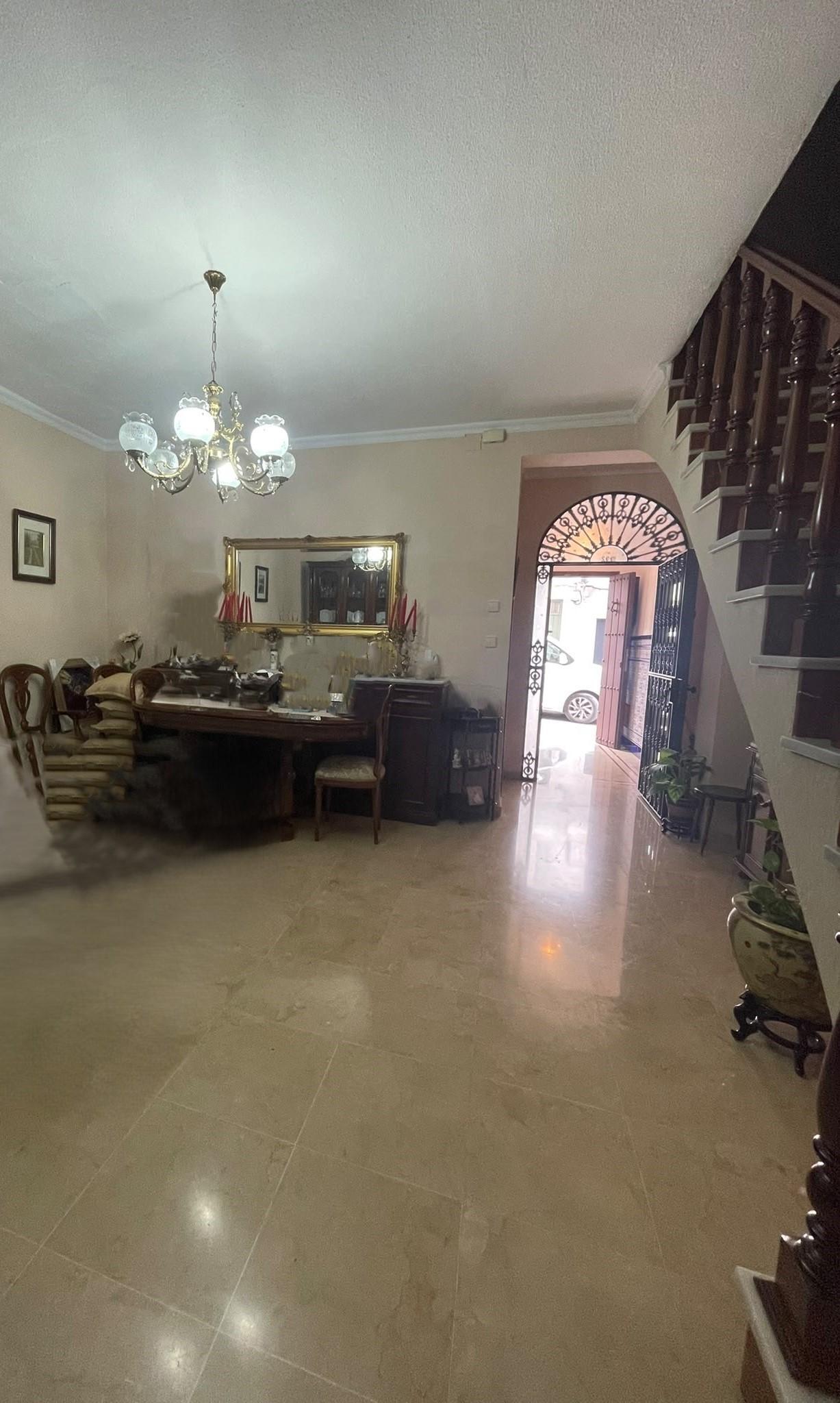 Venta de casa en Morón de la Frontera
