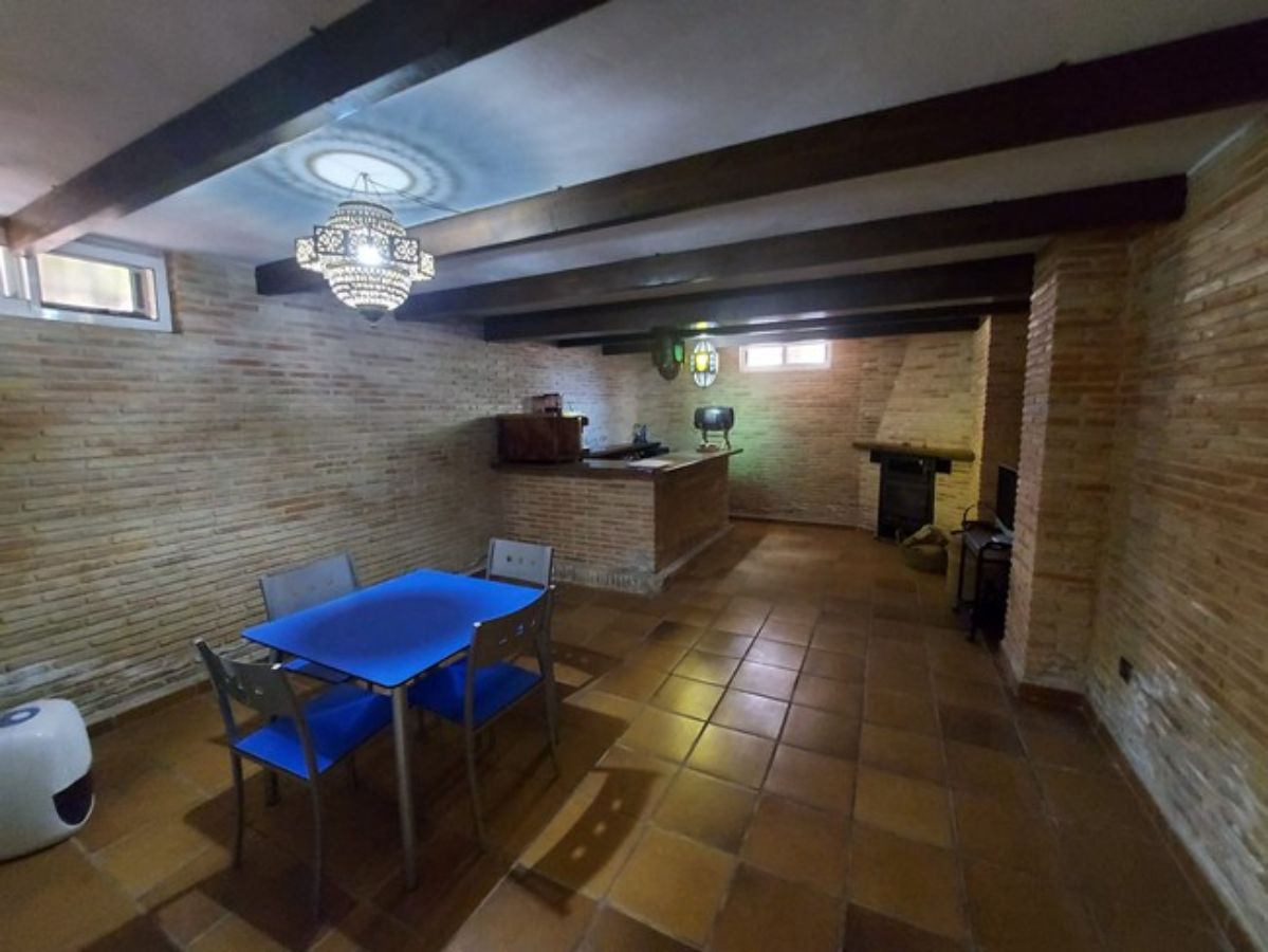 Zu verkaufen von chalet in
 Pilar de la Horadada