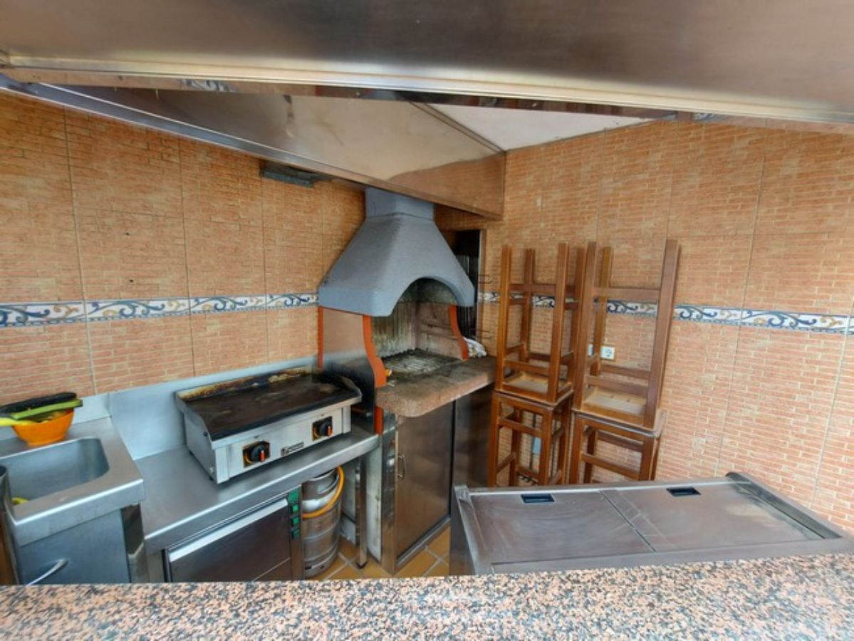 Zu verkaufen von chalet in
 Pilar de la Horadada