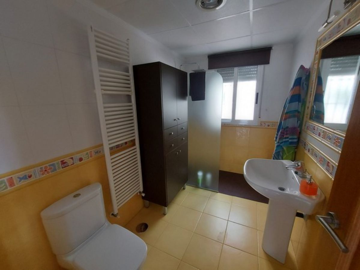 Zu verkaufen von chalet in
 Pilar de la Horadada