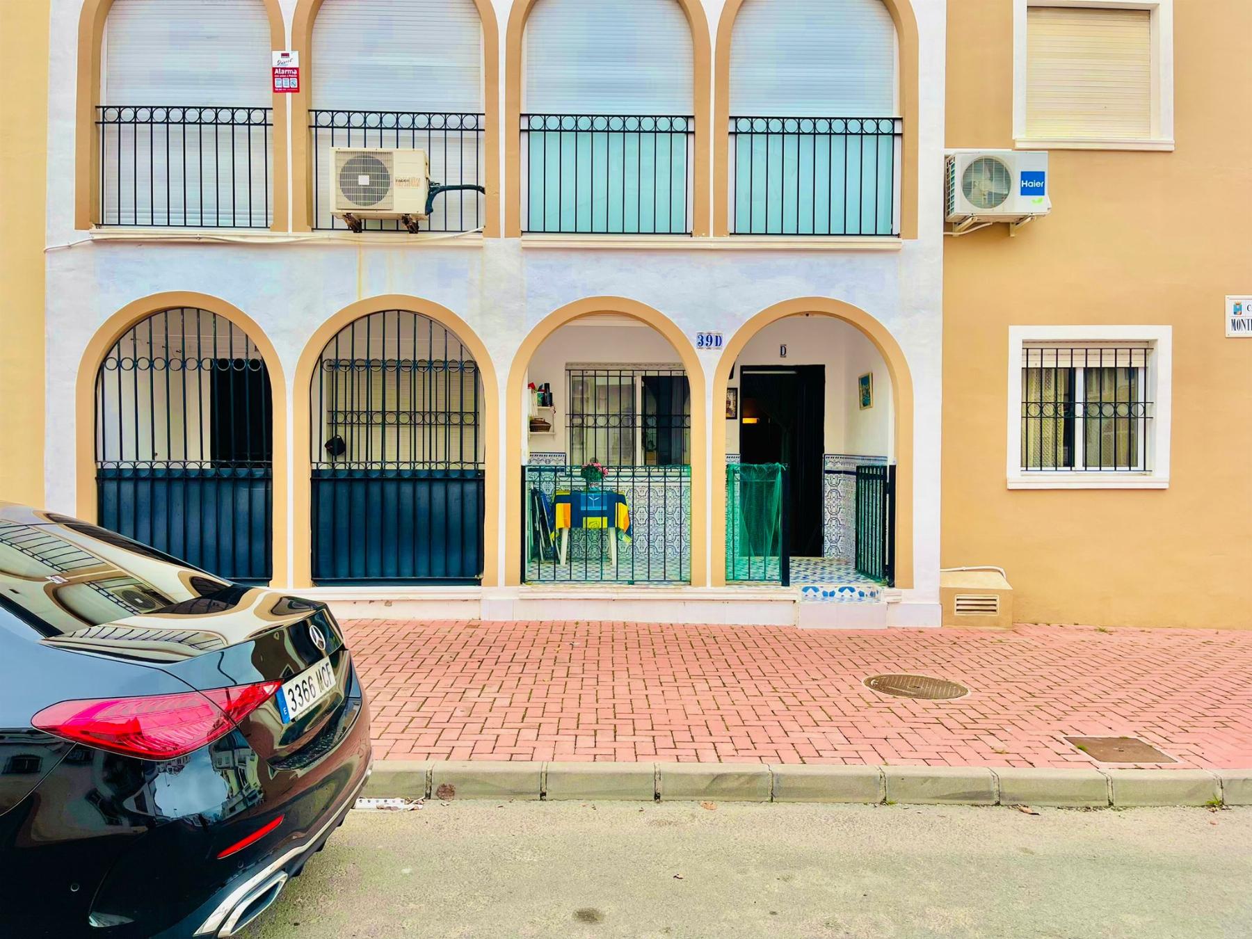 Zu verkaufen von bungalow in
 Torrevieja