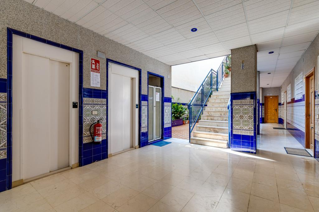 Til salg fra lejlighed i Torrevieja