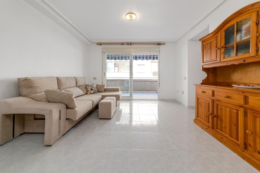 Til salg fra lejlighed i Torrevieja
