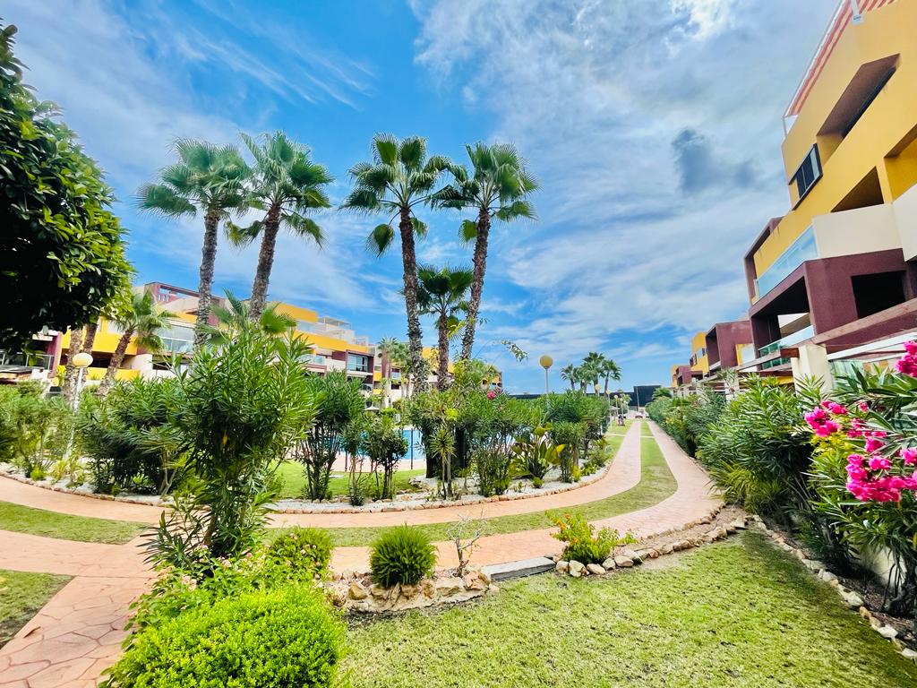 买卖 的 公寓 在 Orihuela Costa