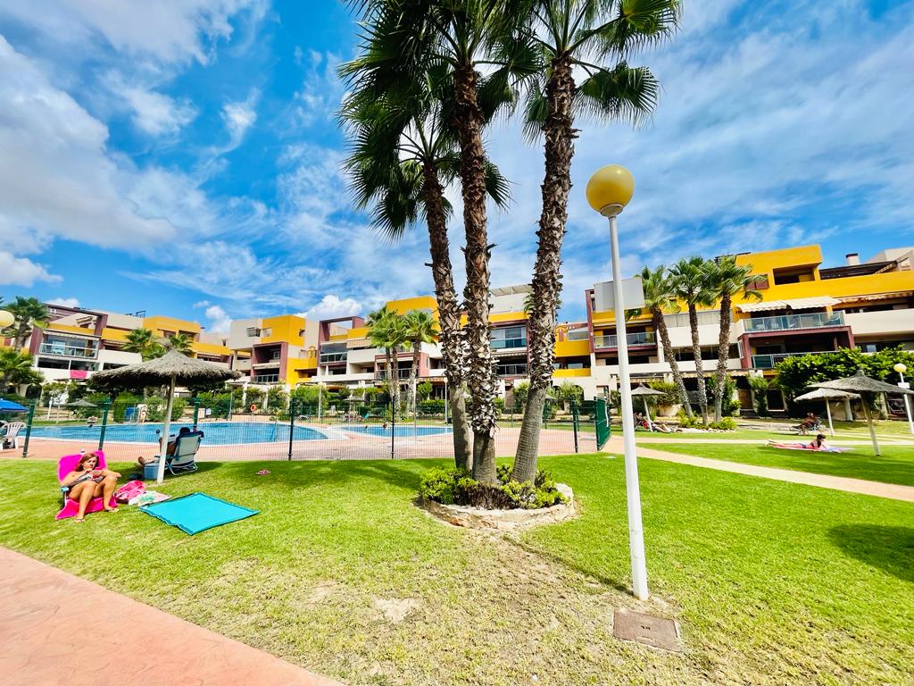 买卖 的 公寓 在 Orihuela Costa