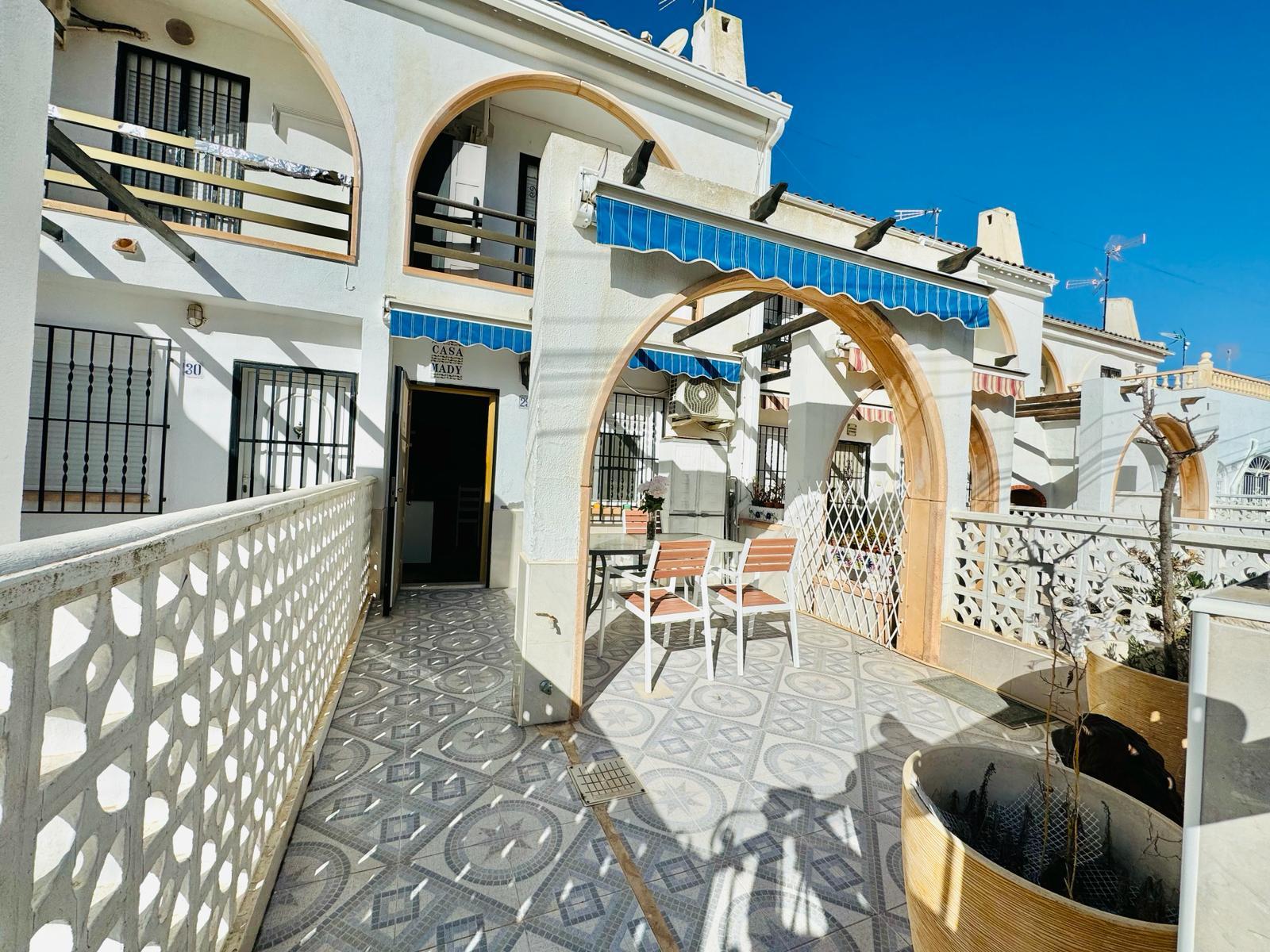 2 Schlafzimmer Townhouse in Torrevieja