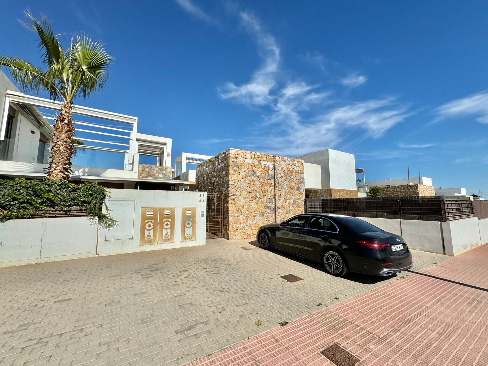 Venta de chalet en Orihuela Costa