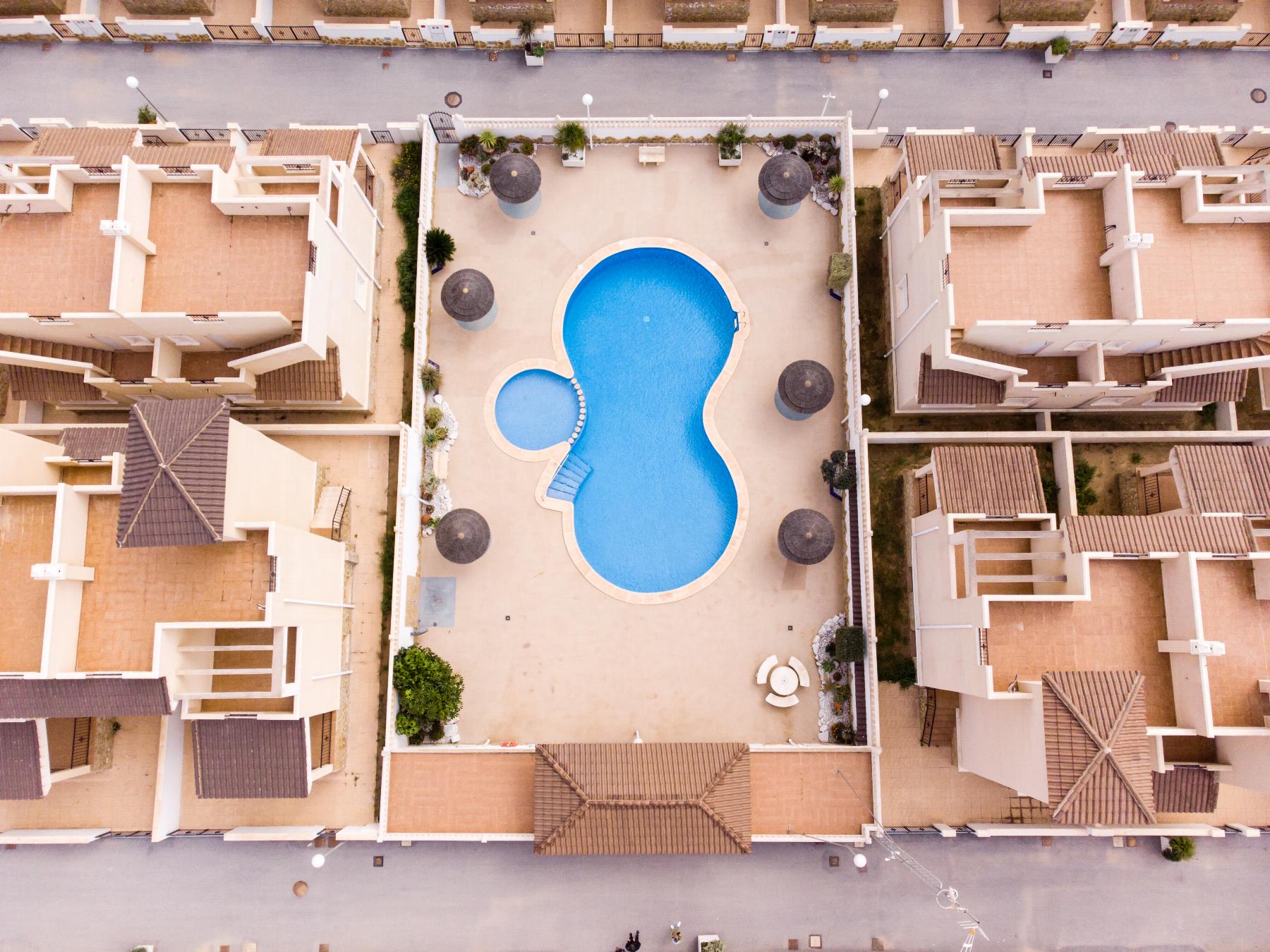 Köp av chalet i San Miguel de Salinas