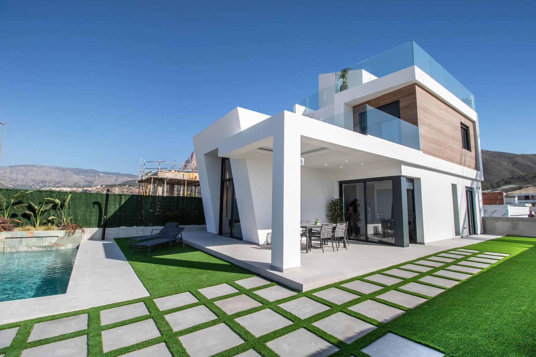 For sale of villa in Finestrat