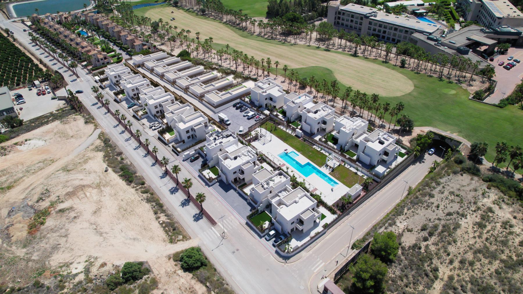 For sale of bungalow in Algorfa