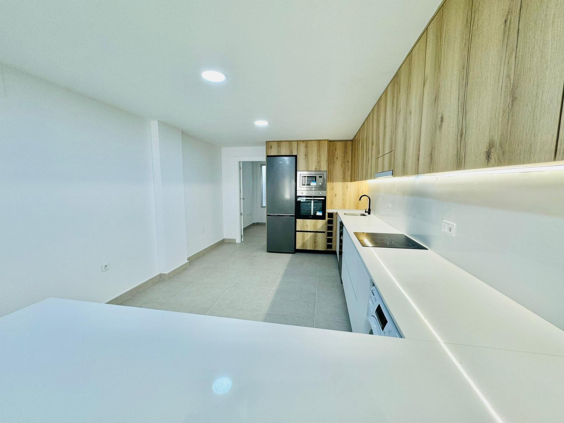 For sale of apartment in Guardamar del Segura