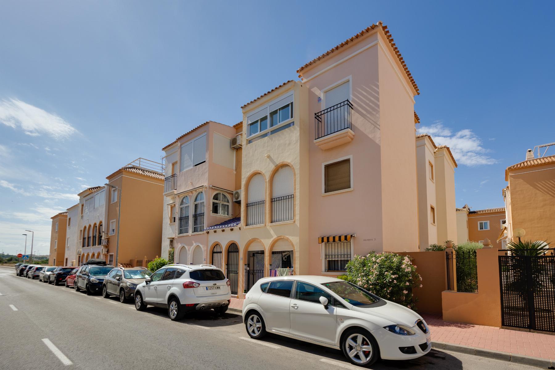 EMA4310B: Bungalow  in Torrevieja