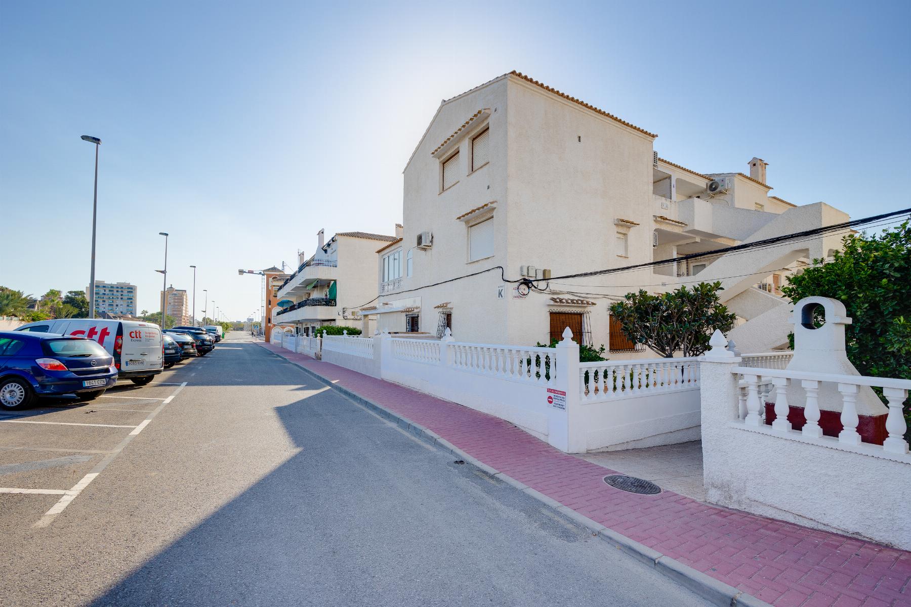EMA5596J: Bungalow  in Torrevieja
