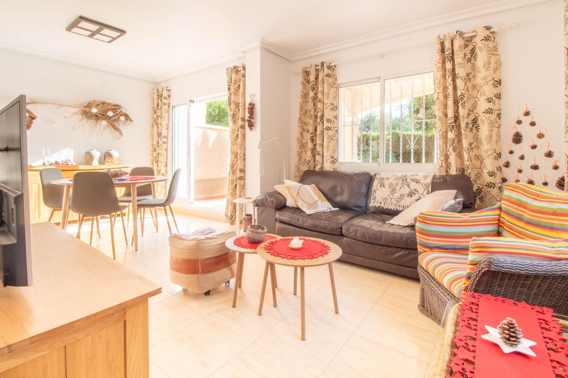 For sale of house in Pilar de la Horadada