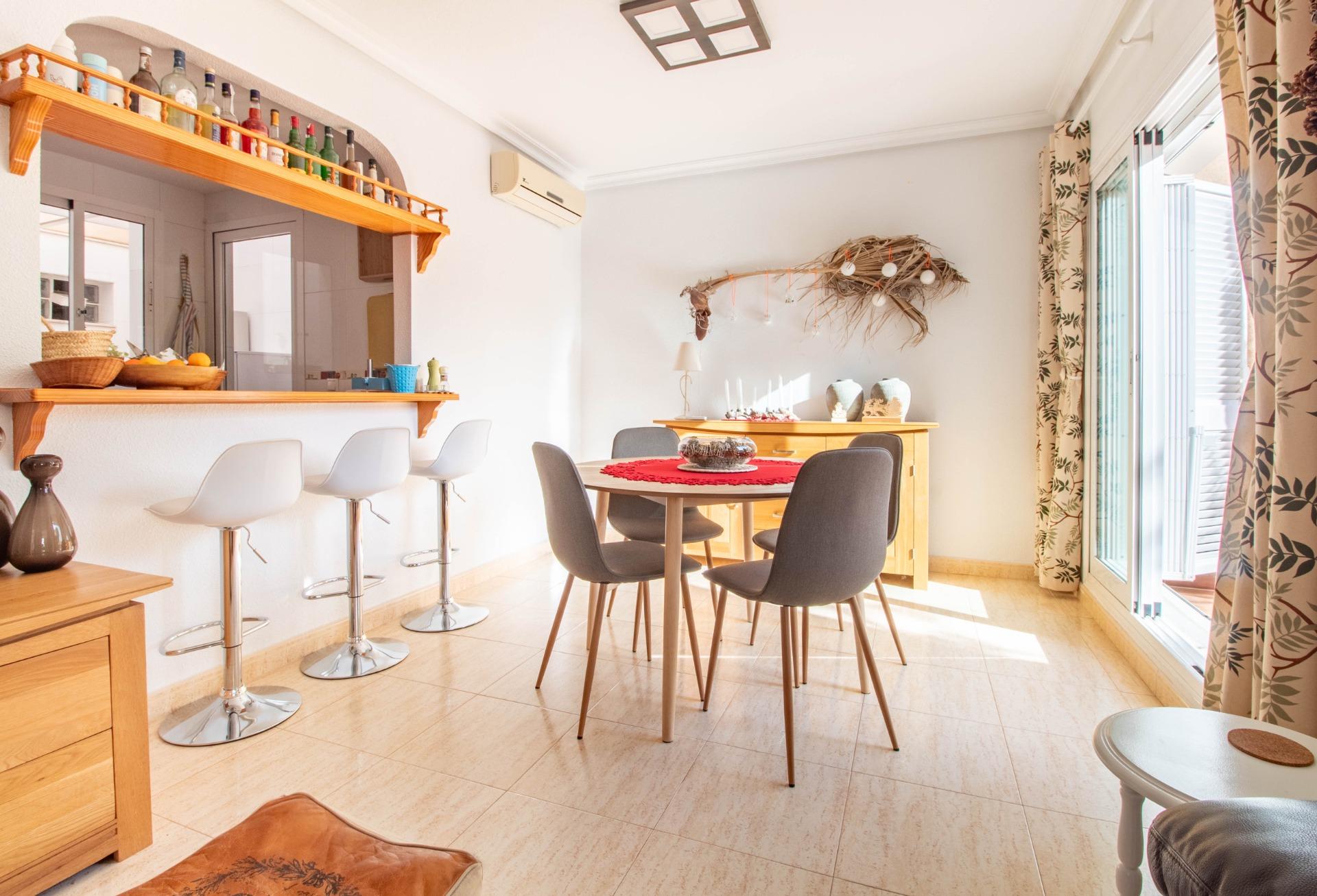 For sale of house in Pilar de la Horadada