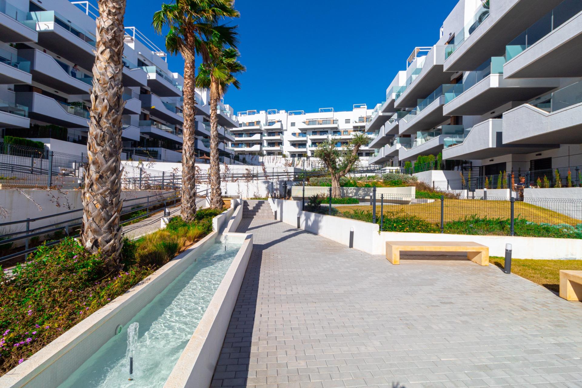 For sale of penthouse in Orihuela Costa