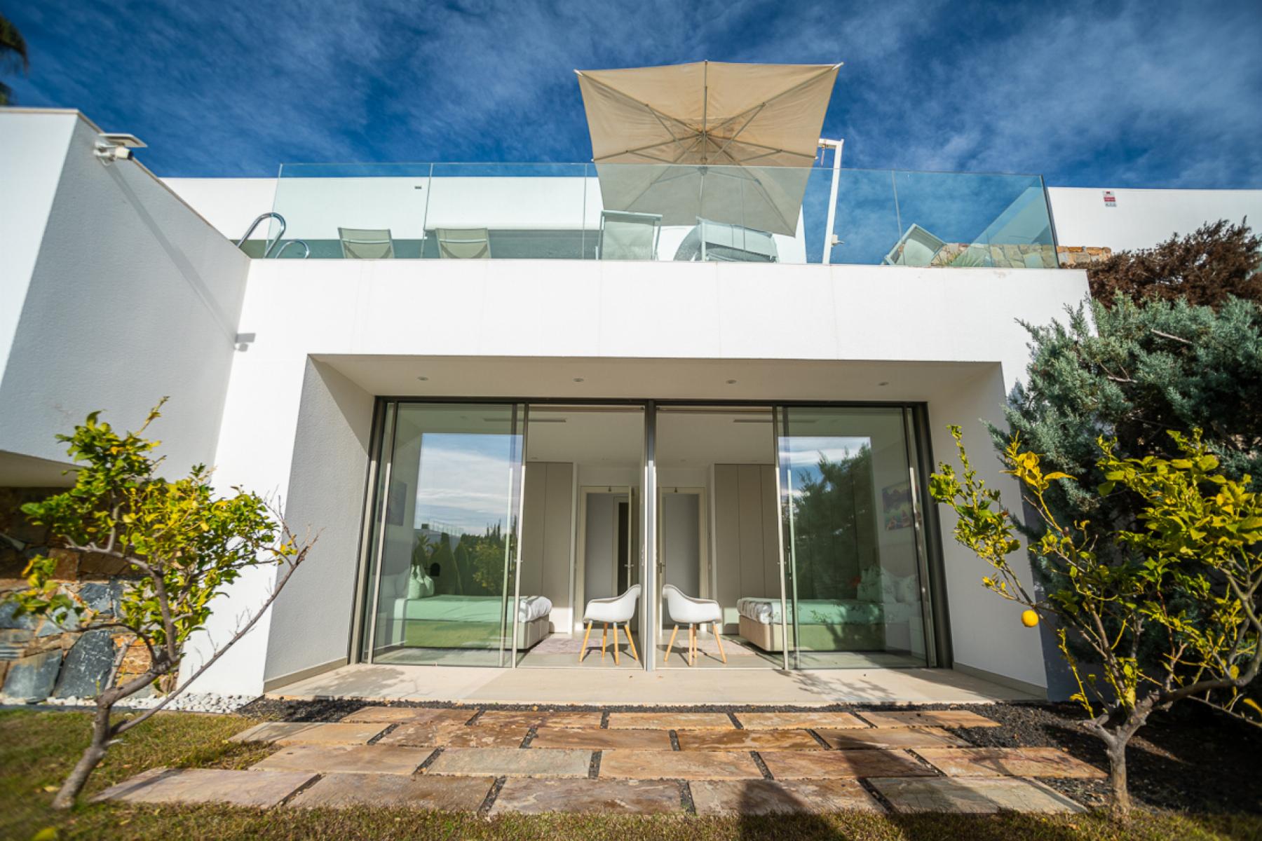 For sale of villa in Orihuela Costa