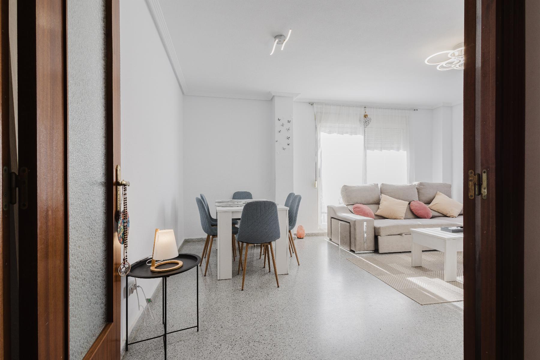 Alquiler de apartamento en San Miguel de Salinas