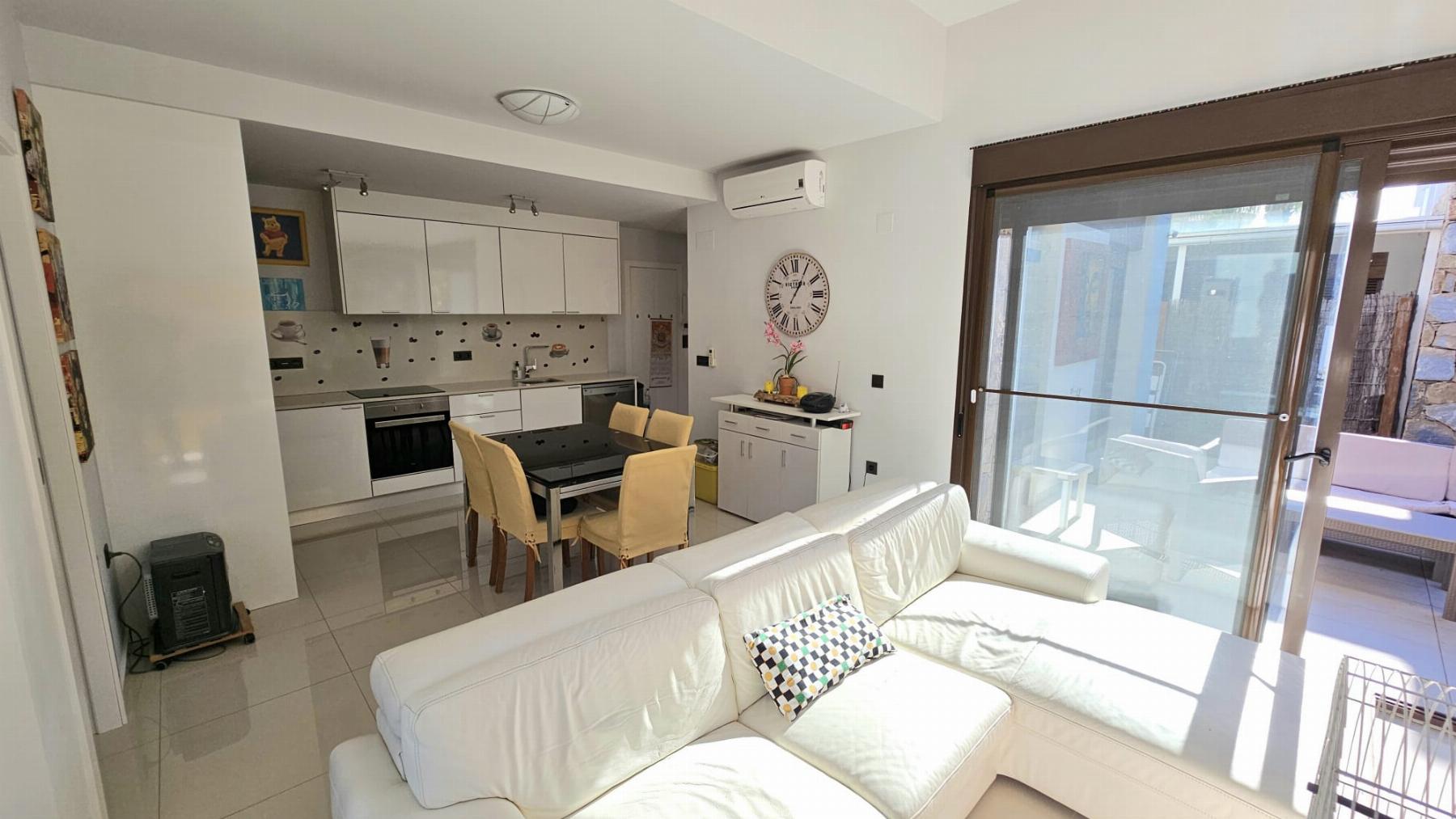 Venta de chalet en Orihuela Costa