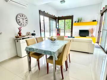 Venta de chalet en Orihuela Costa