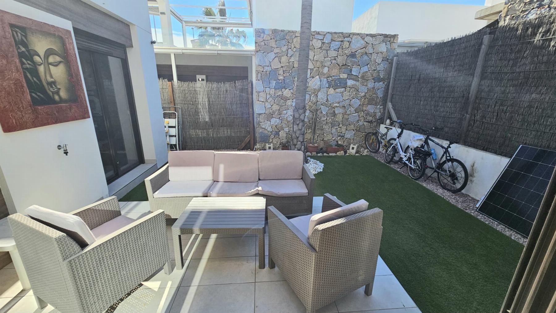 Venta de chalet en Orihuela Costa