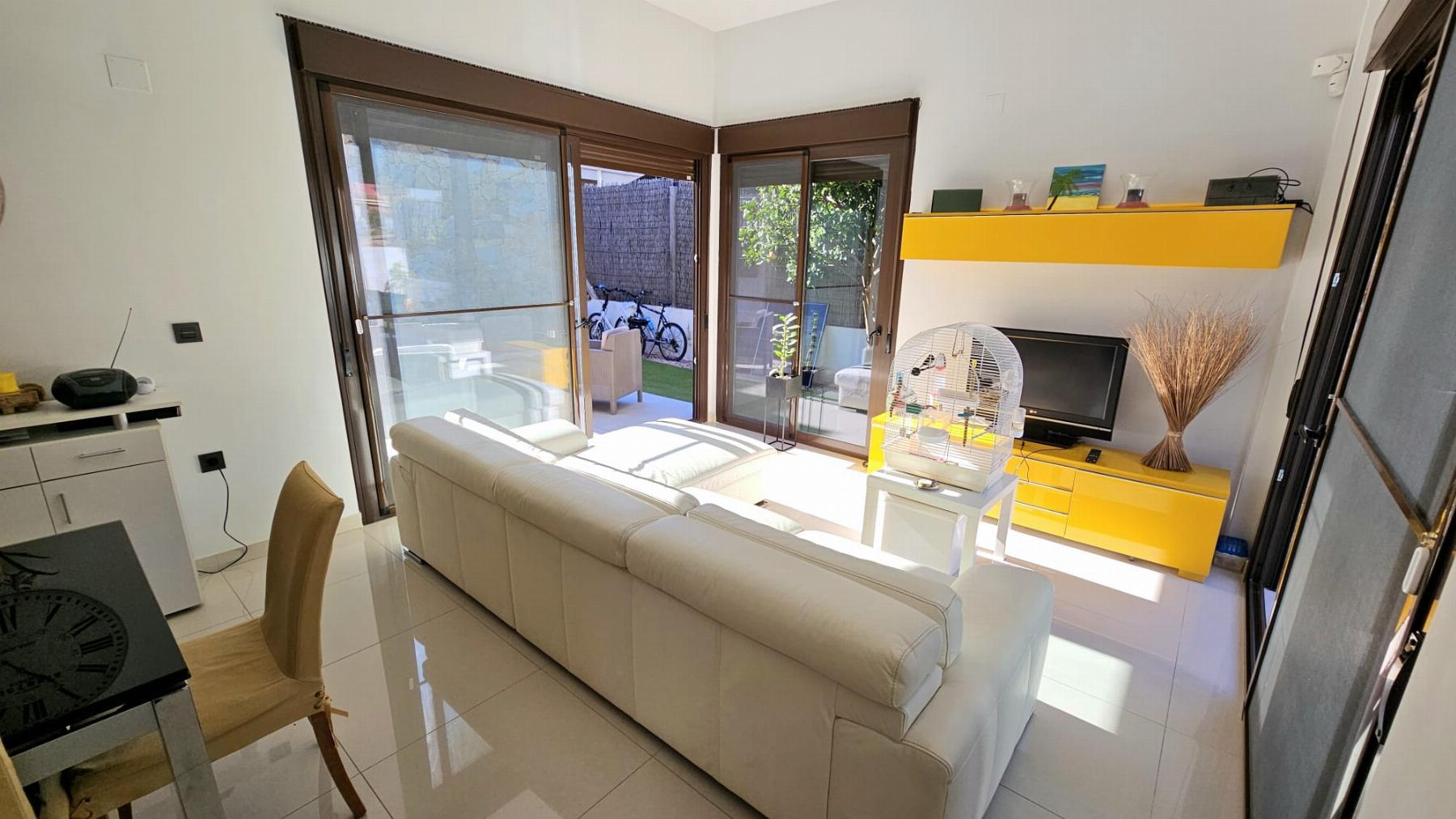 Venta de chalet en Orihuela Costa