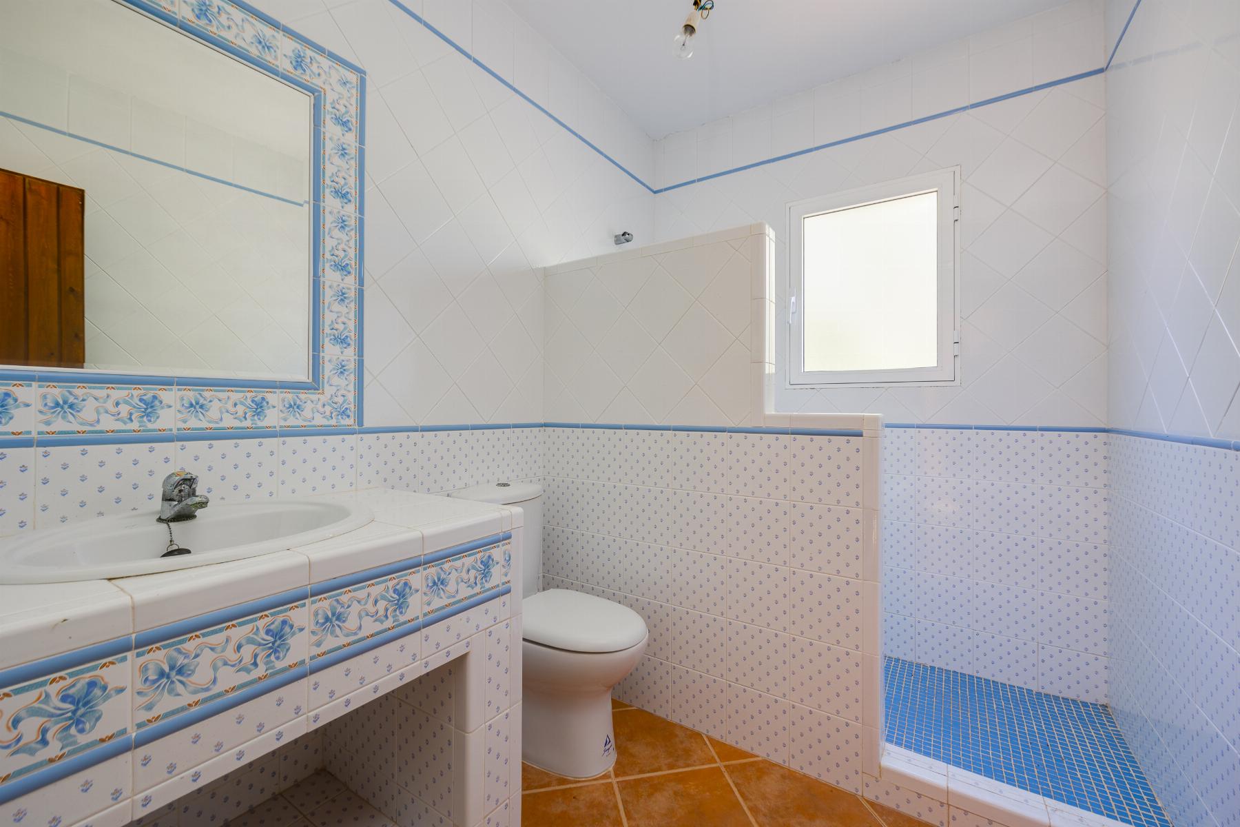 Venta de chalet en San Miguel de Salinas
