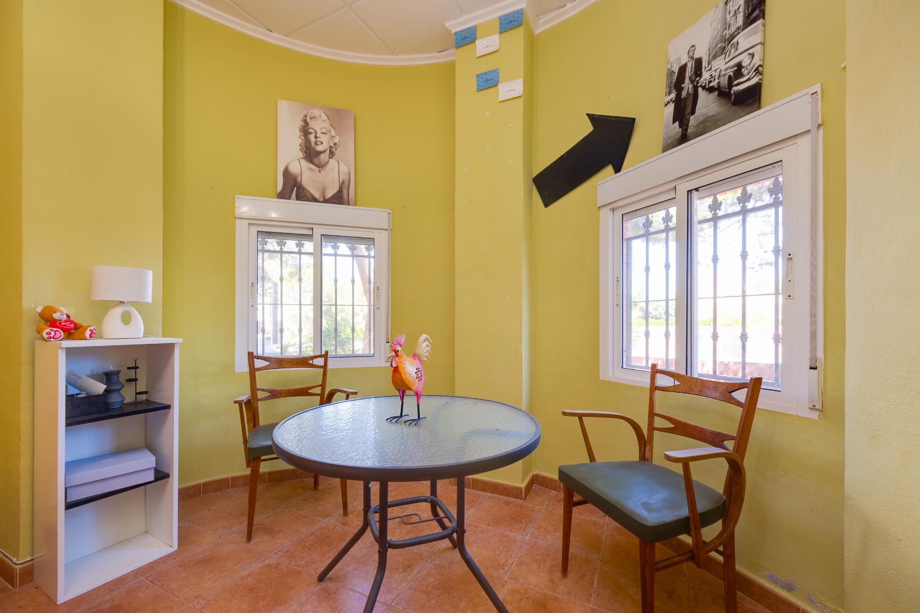 Venta de chalet en San Miguel de Salinas