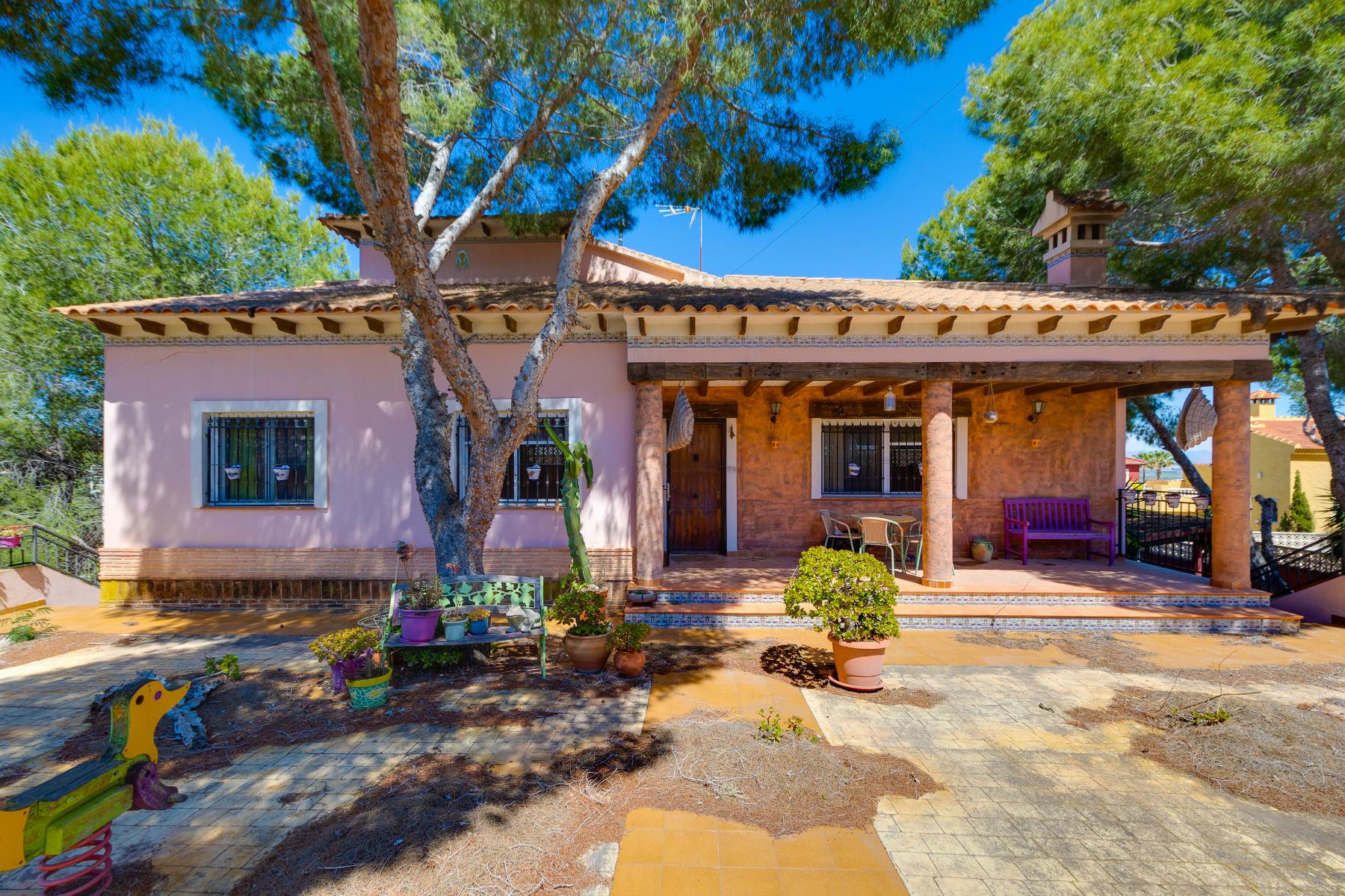Venta de chalet en San Miguel de Salinas