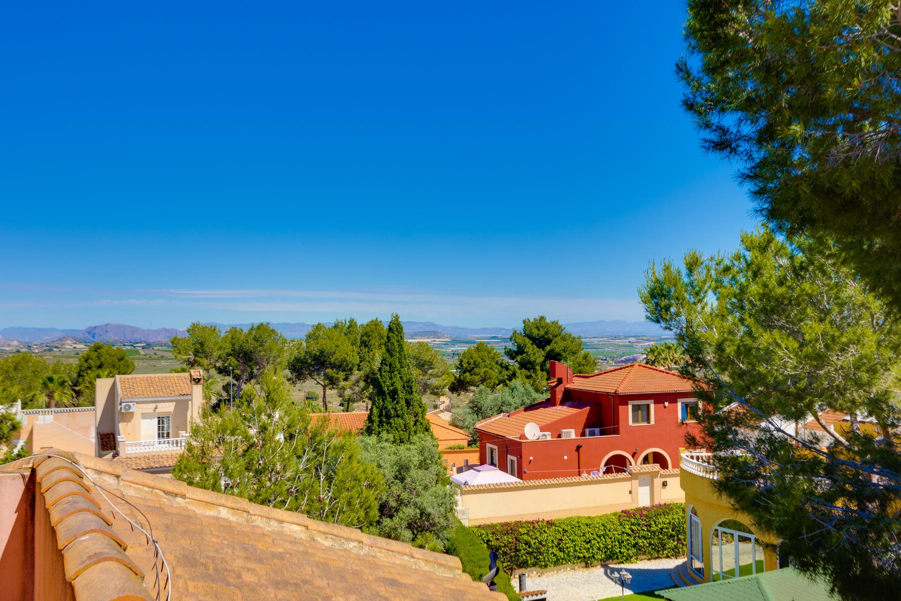 Venta de chalet en San Miguel de Salinas