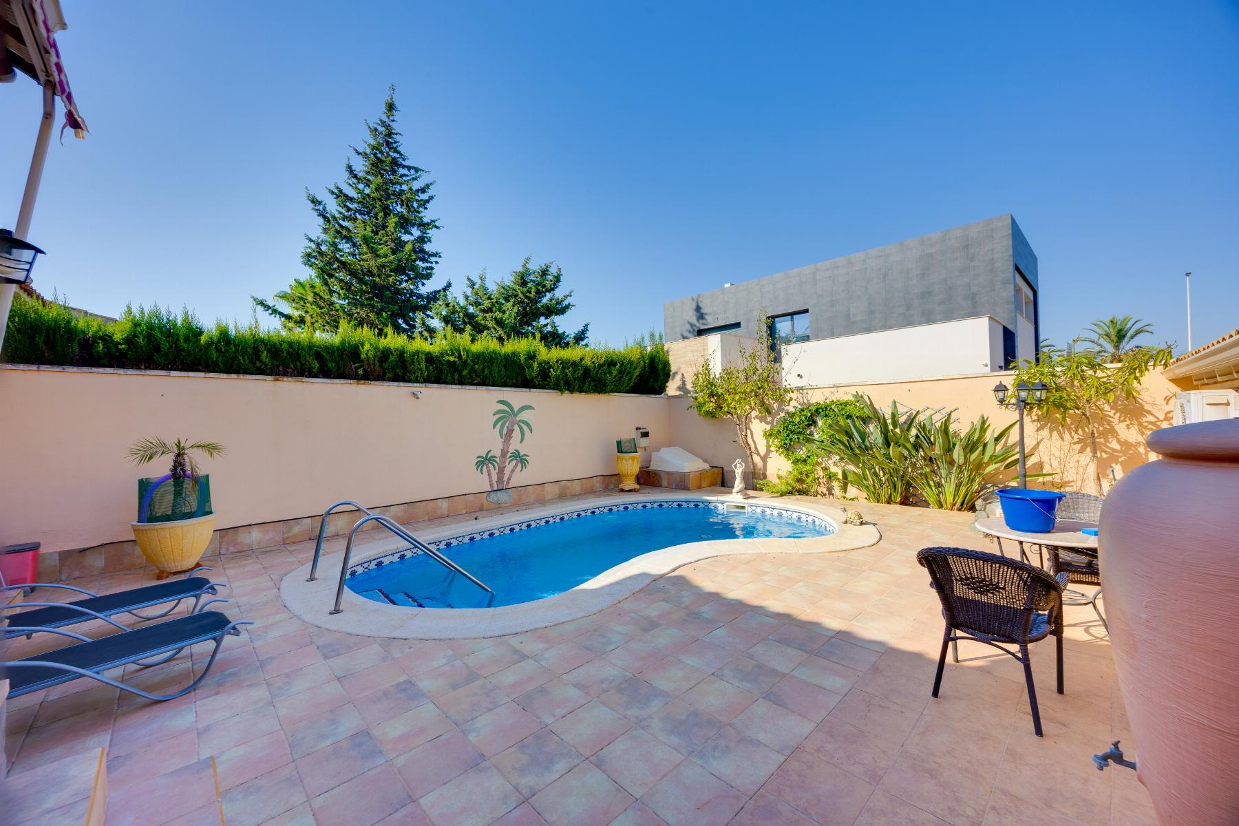 Venta de chalet en Torrevieja