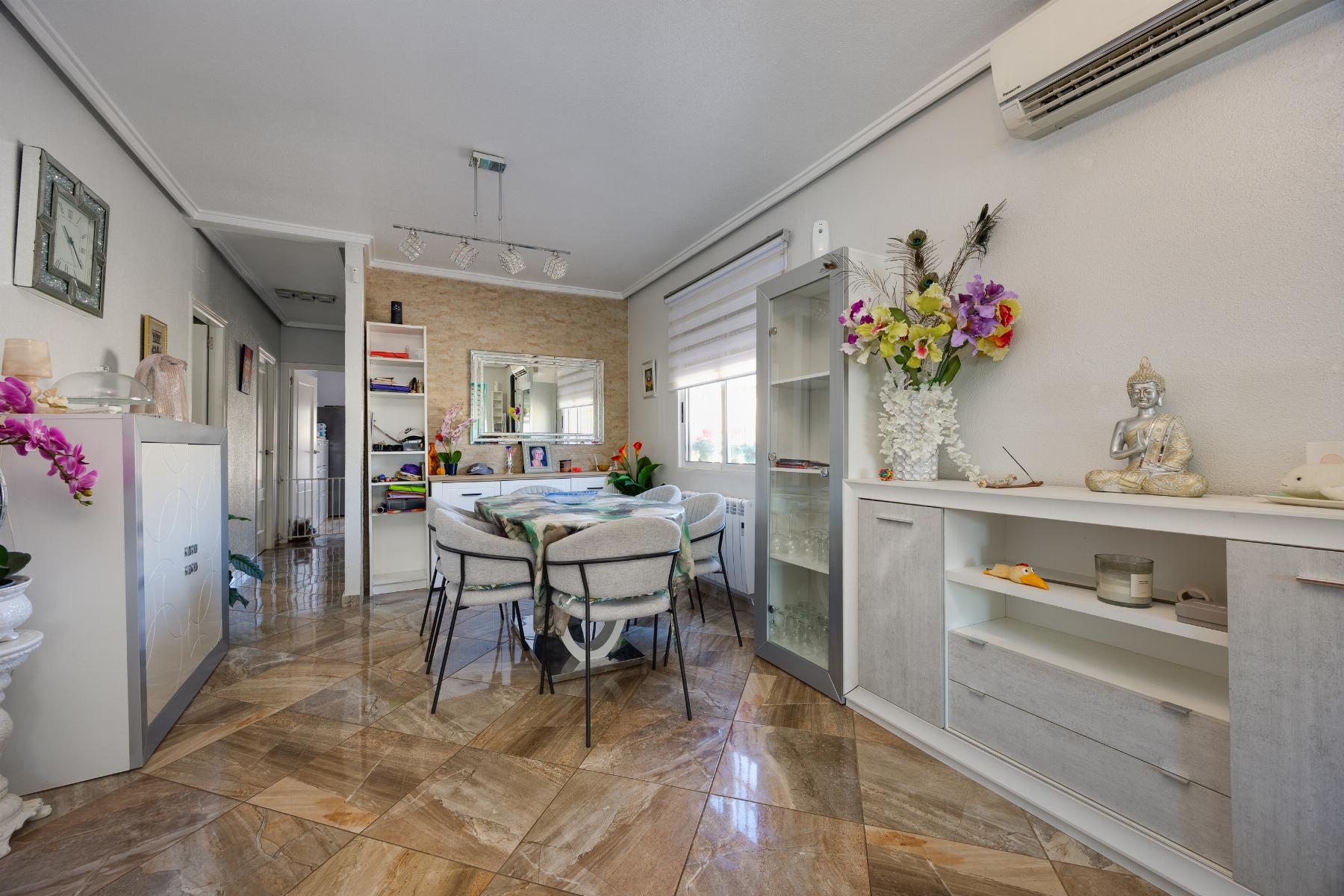 Venta de chalet en Torrevieja
